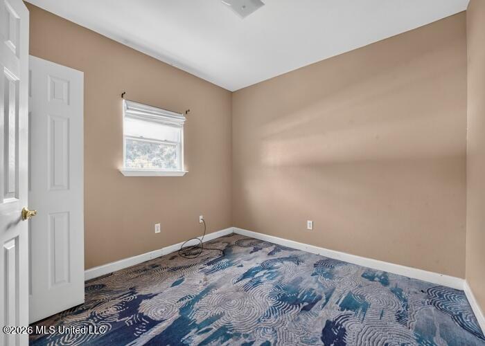 304 Vacation Lane Property Photo 14