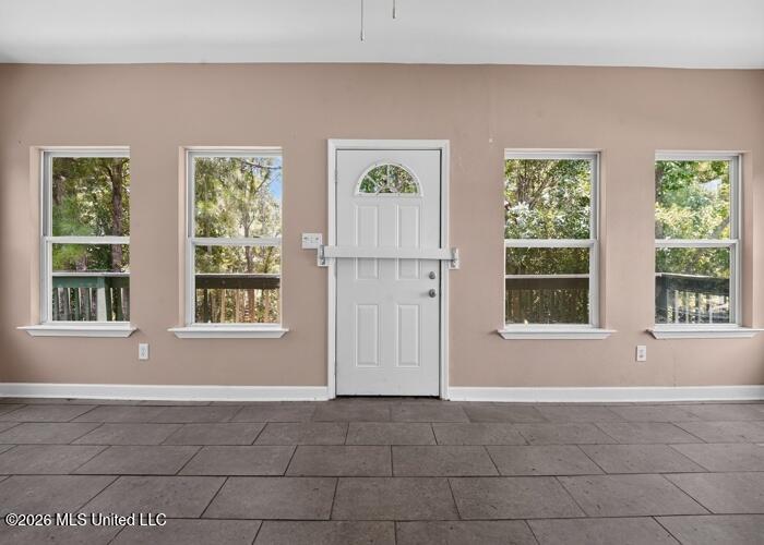 304 Vacation Lane Property Photo 17