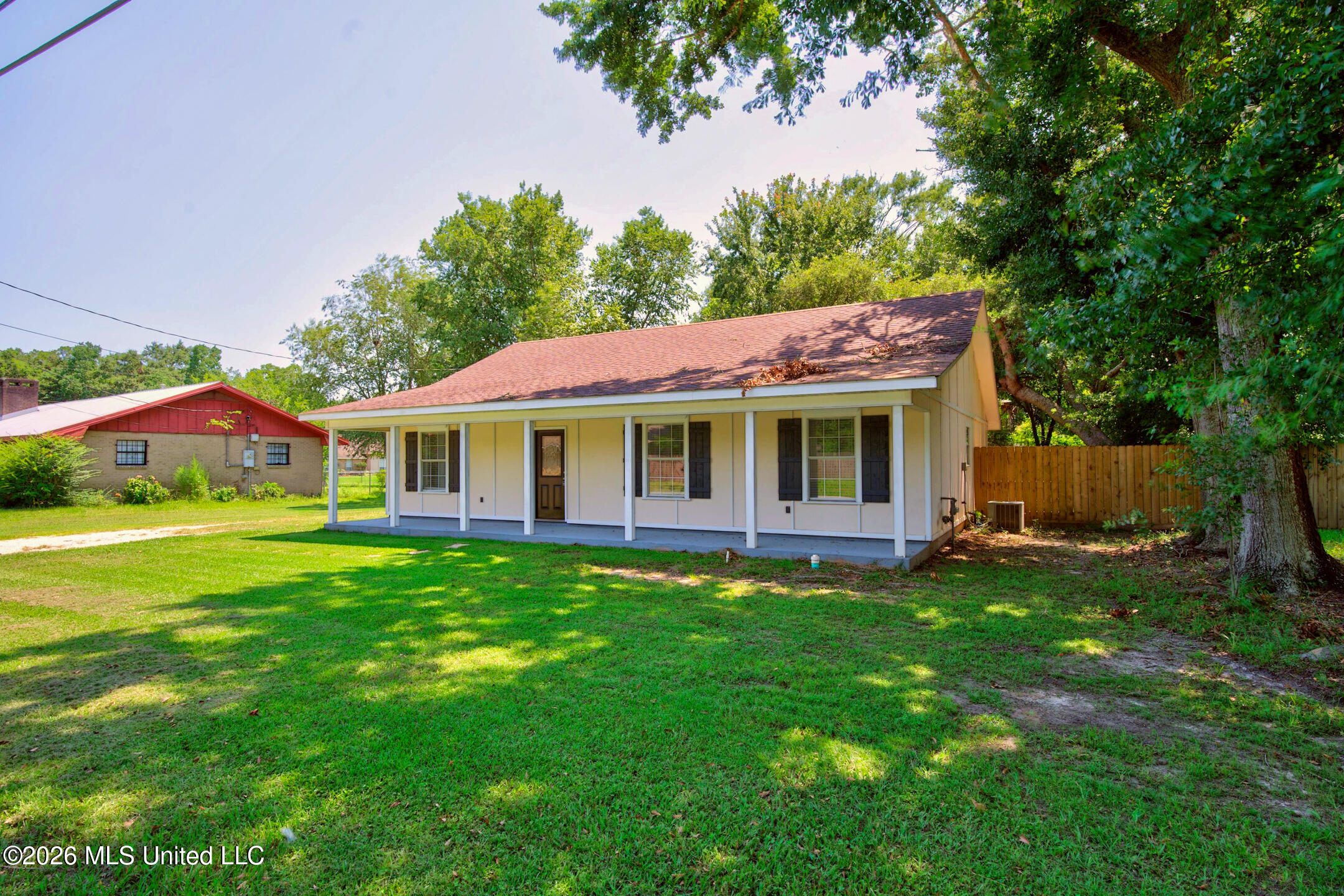199 Mccaughan Avenue Property Photo 3