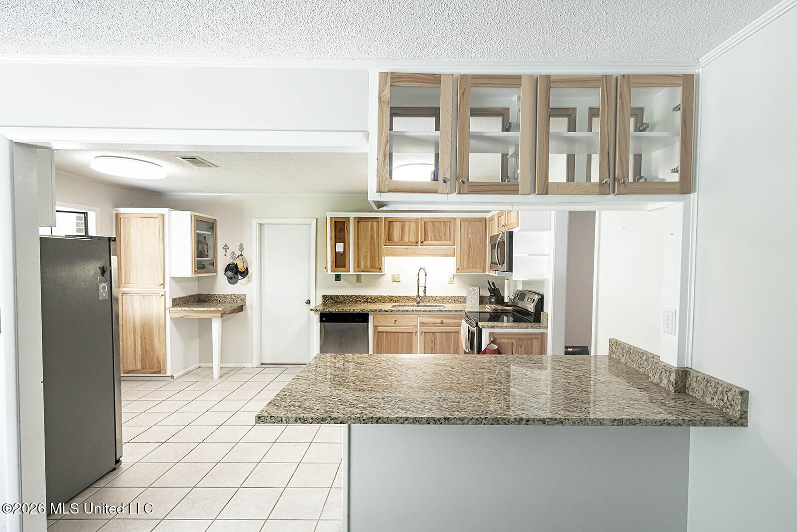 13200 Pine Avenue Property Photo 8