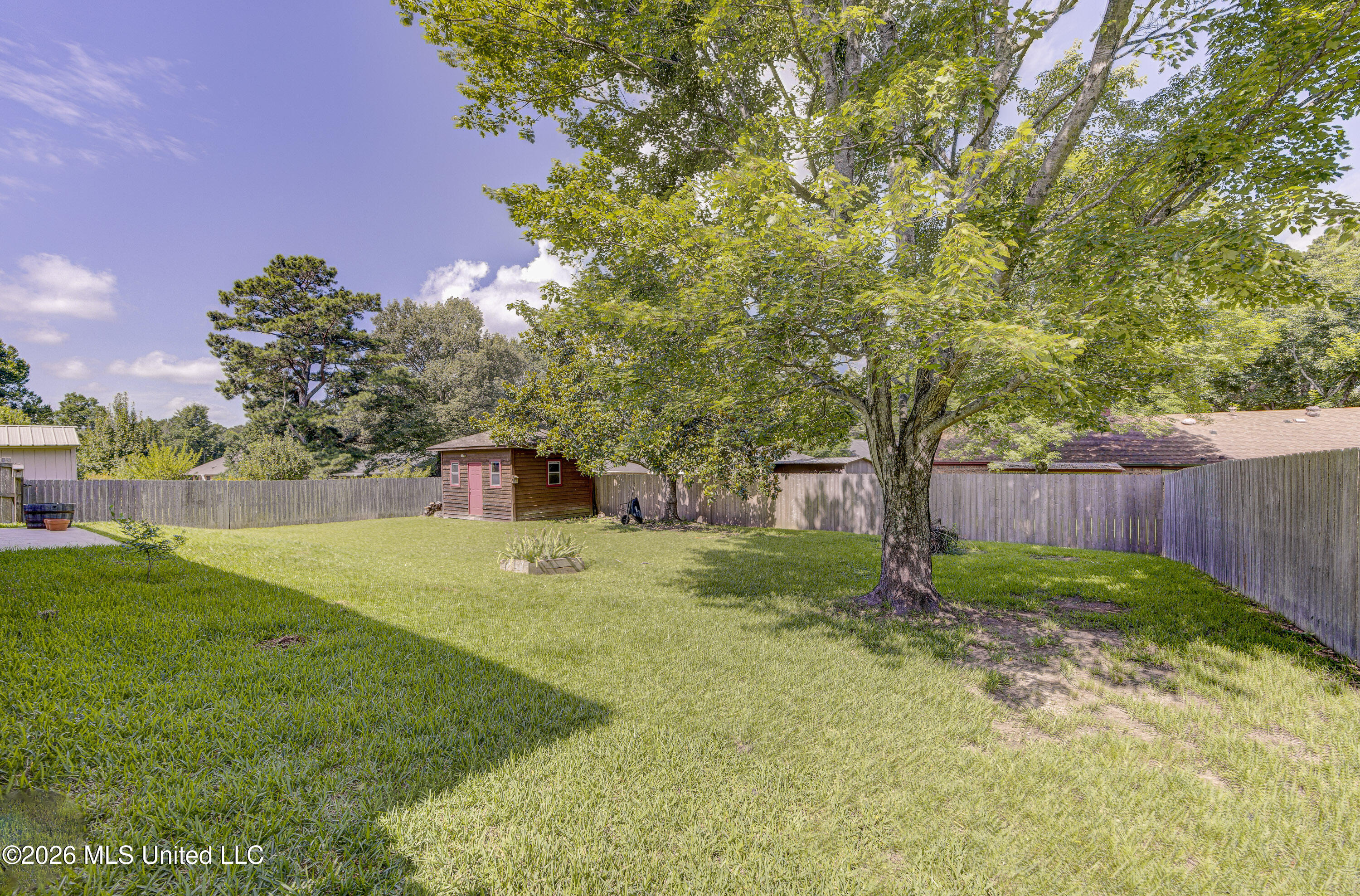 103 Erin Cove Property Photo 34