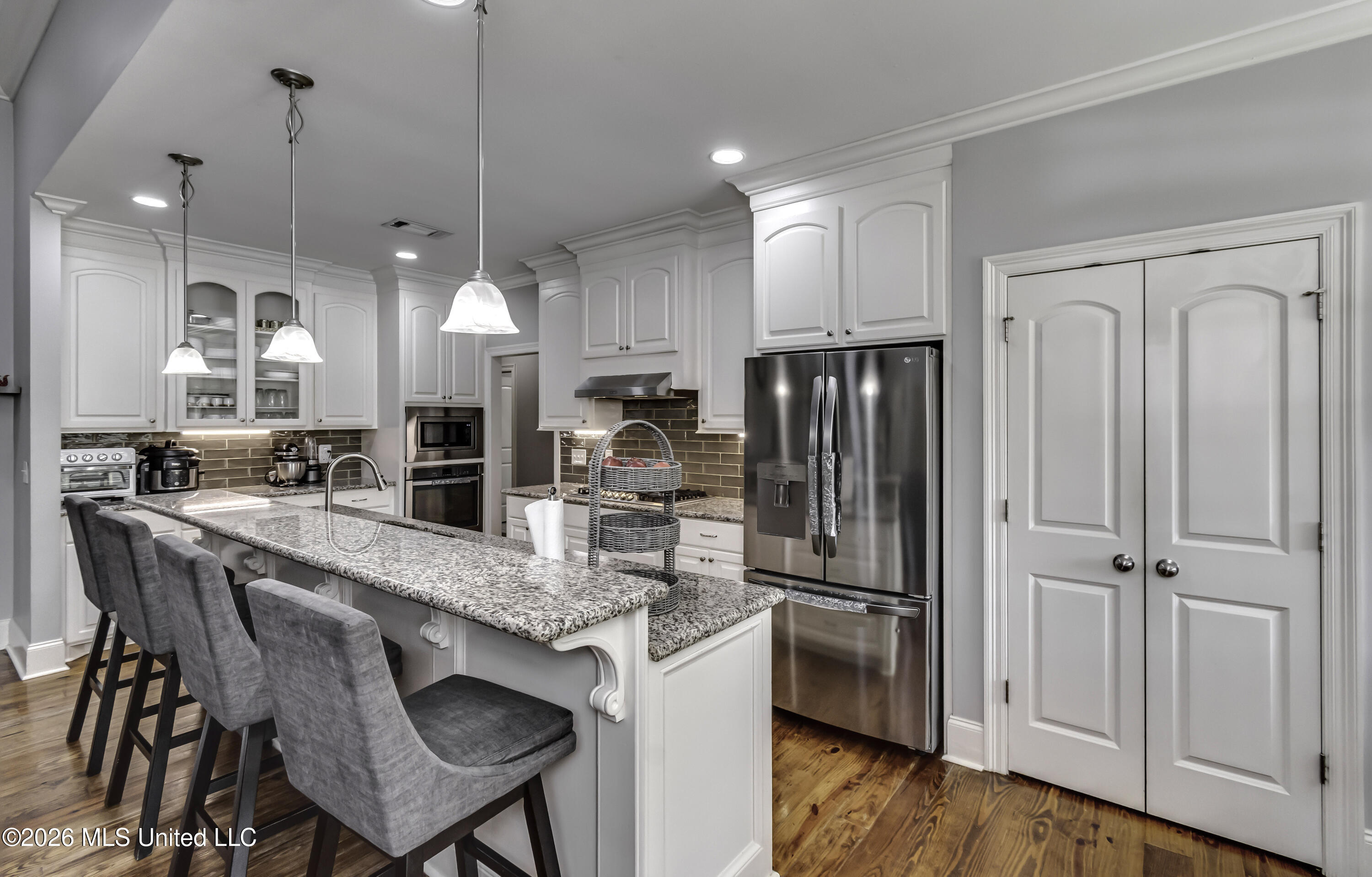 115 Caledonian Boulevard Property Photo 18