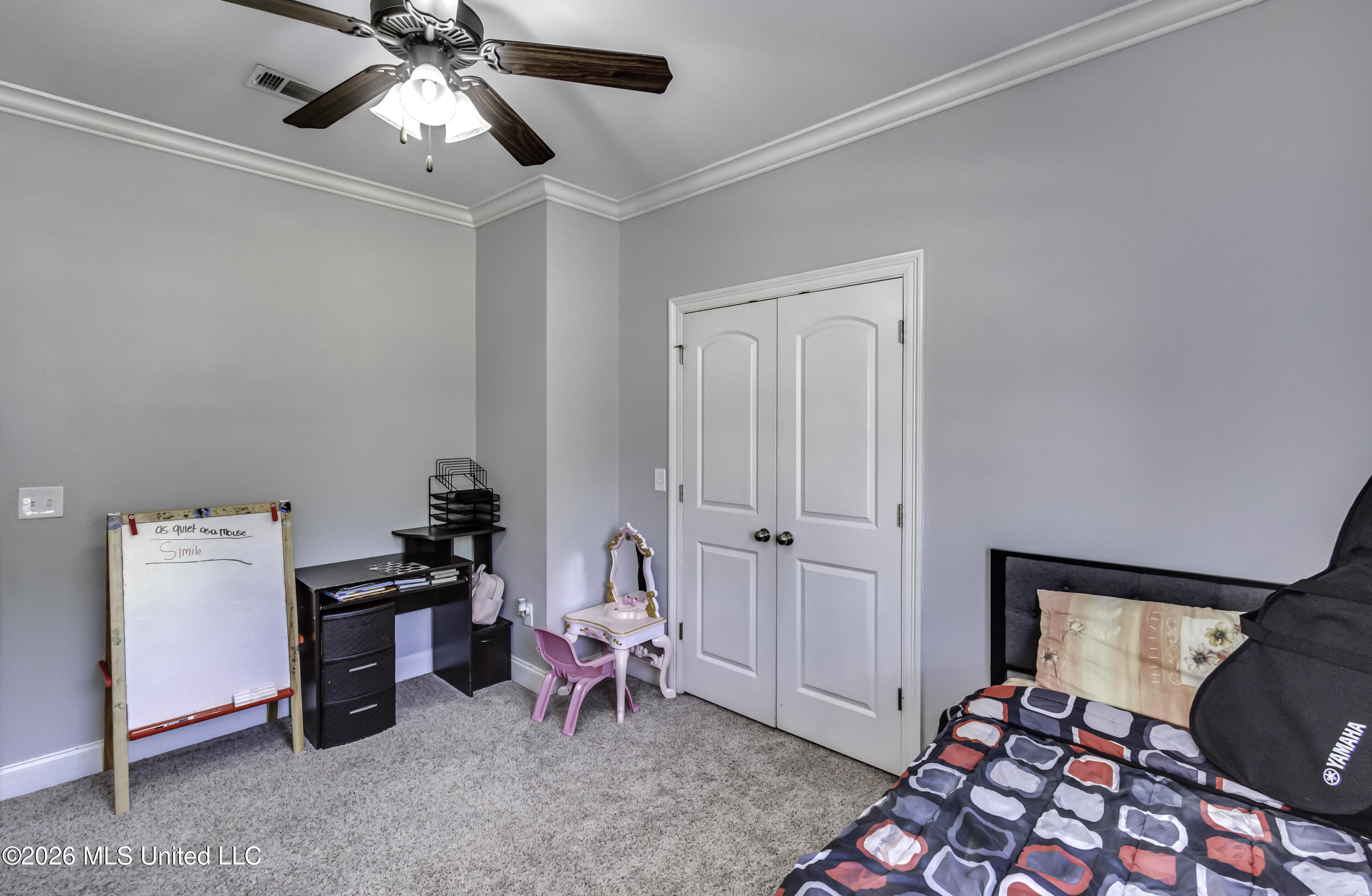 115 Caledonian Boulevard Property Photo 34