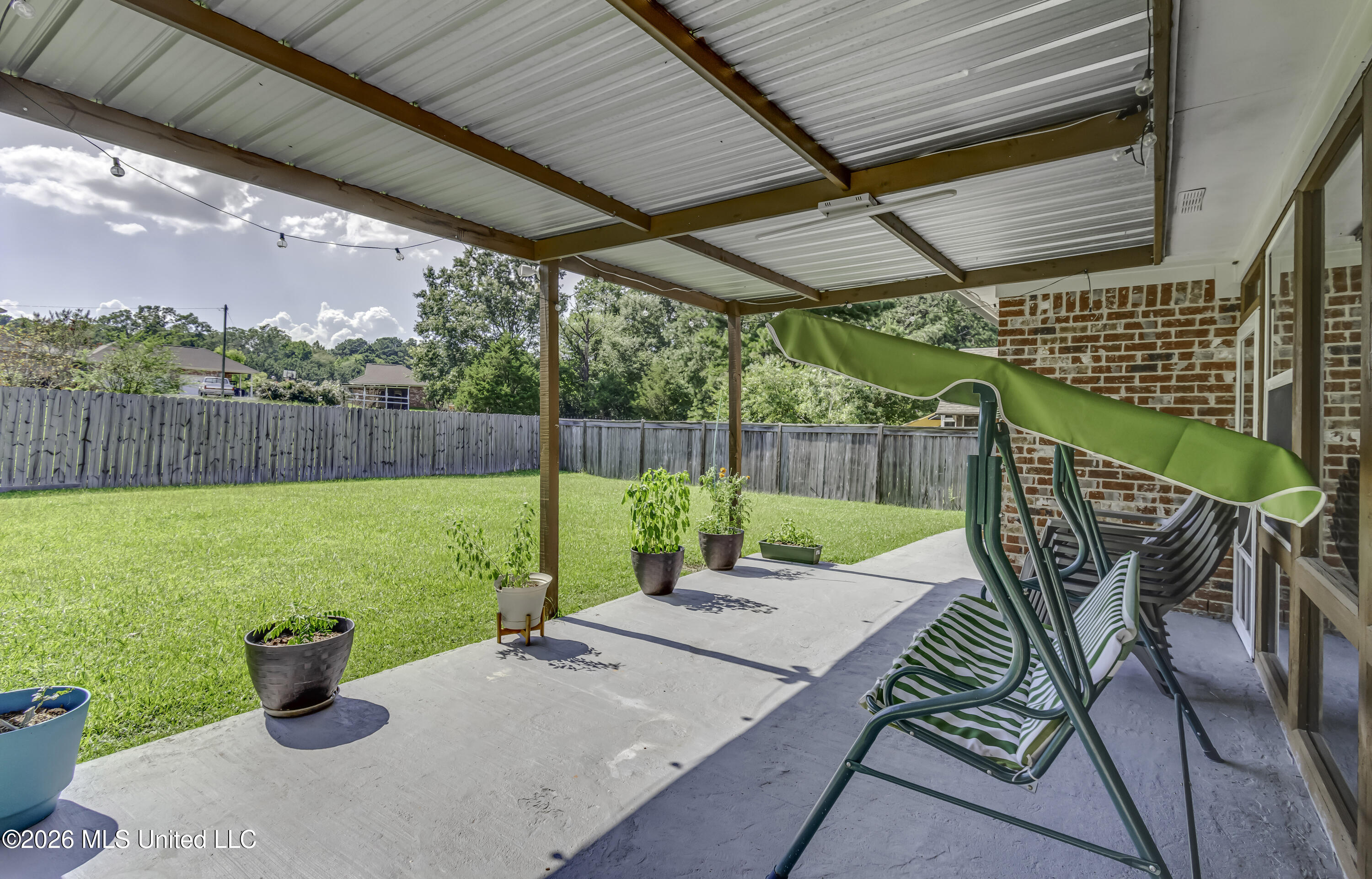 115 Caledonian Boulevard Property Photo 41