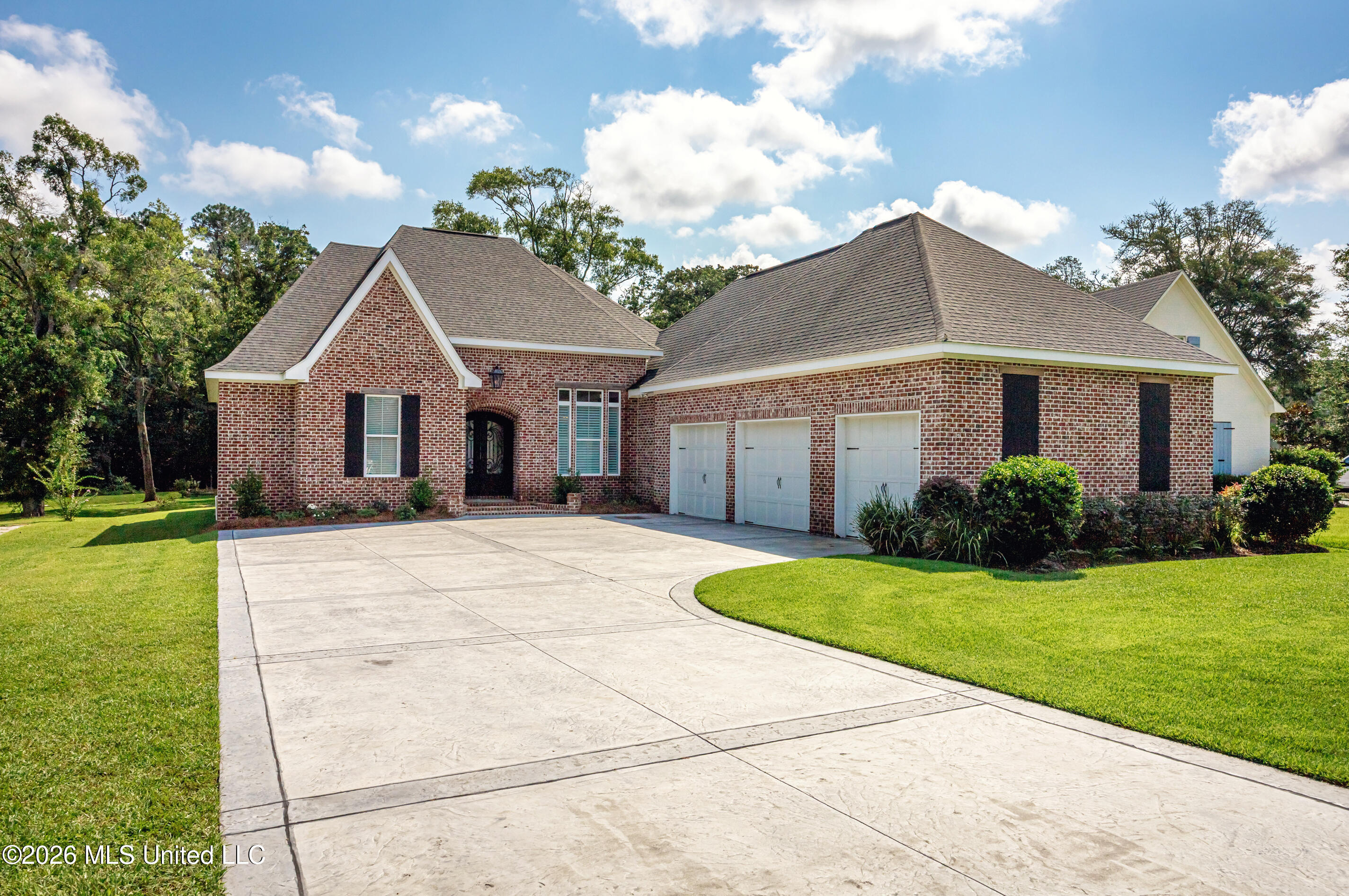 5606 Caymus Cove Property Photo 4