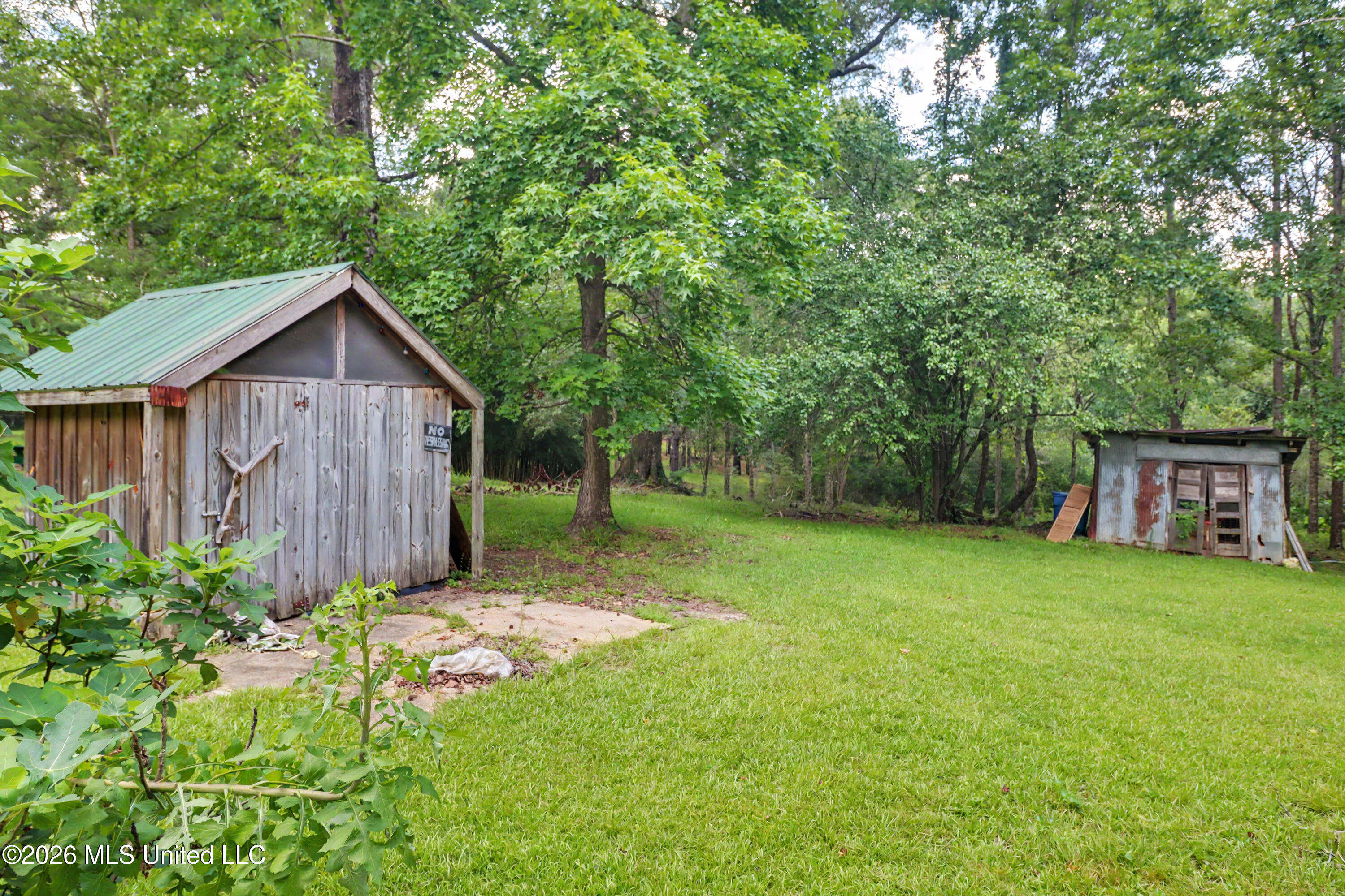 202 Saint John Road Property Photo 6