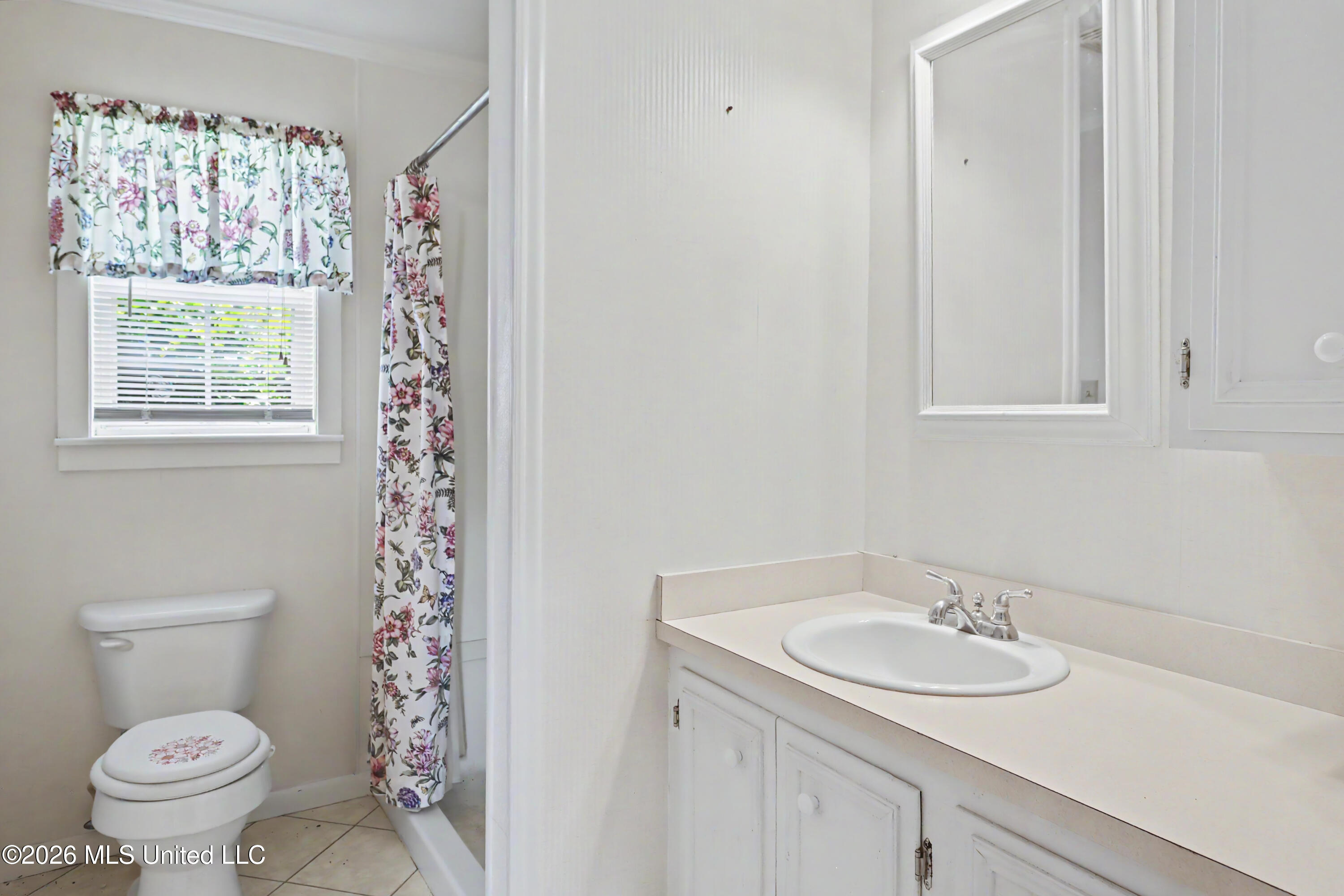202 Saint John Road Property Photo 7