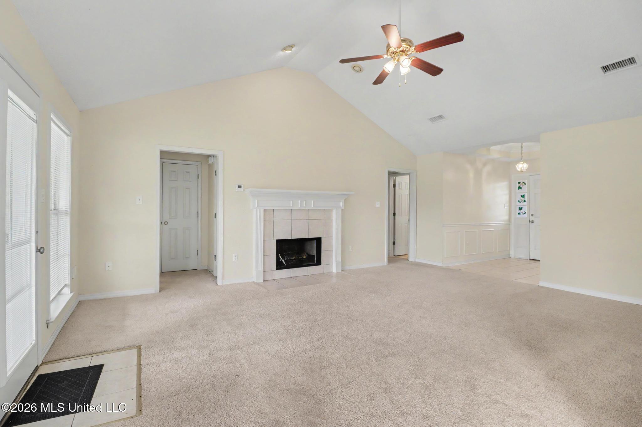 18041 Allen Road Property Photo 5