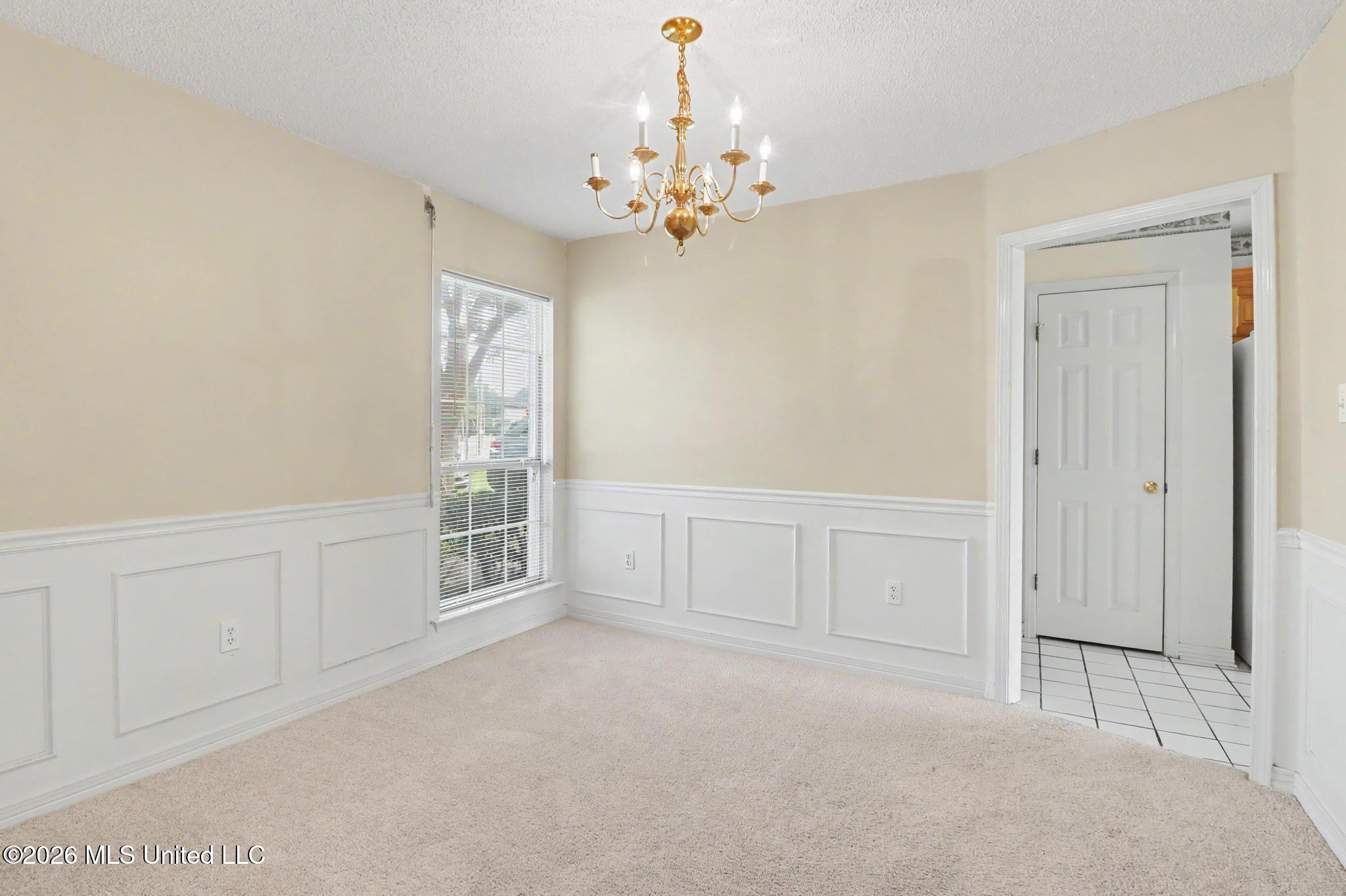 18041 Allen Road Property Photo 8