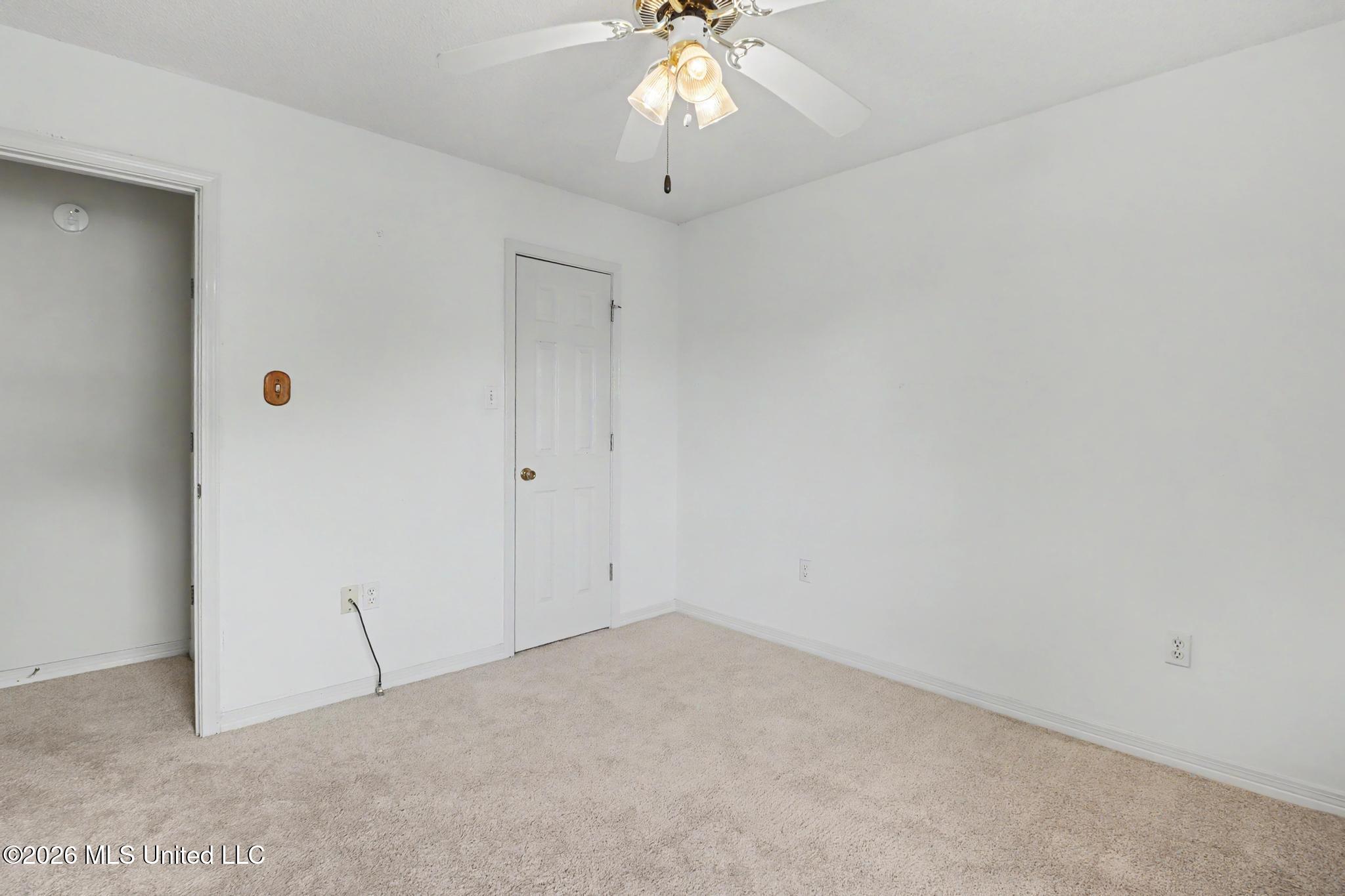 18041 Allen Road Property Photo 18