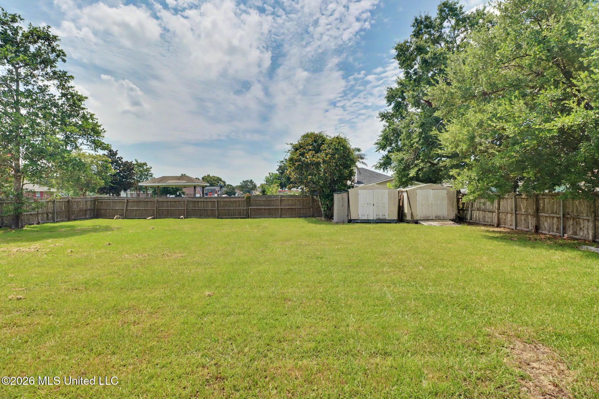 18041 Allen Road Property Photo 22