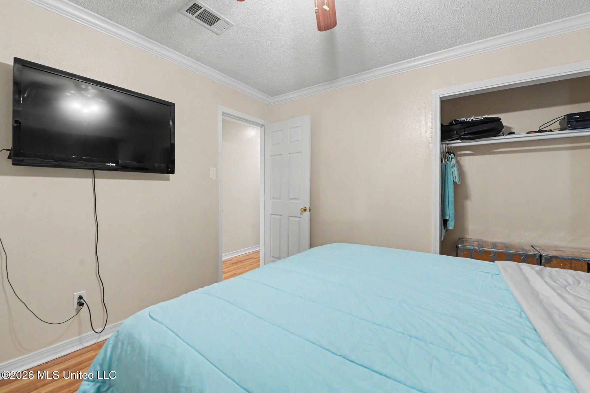 2137 Sandalwood Place Property Photo 14