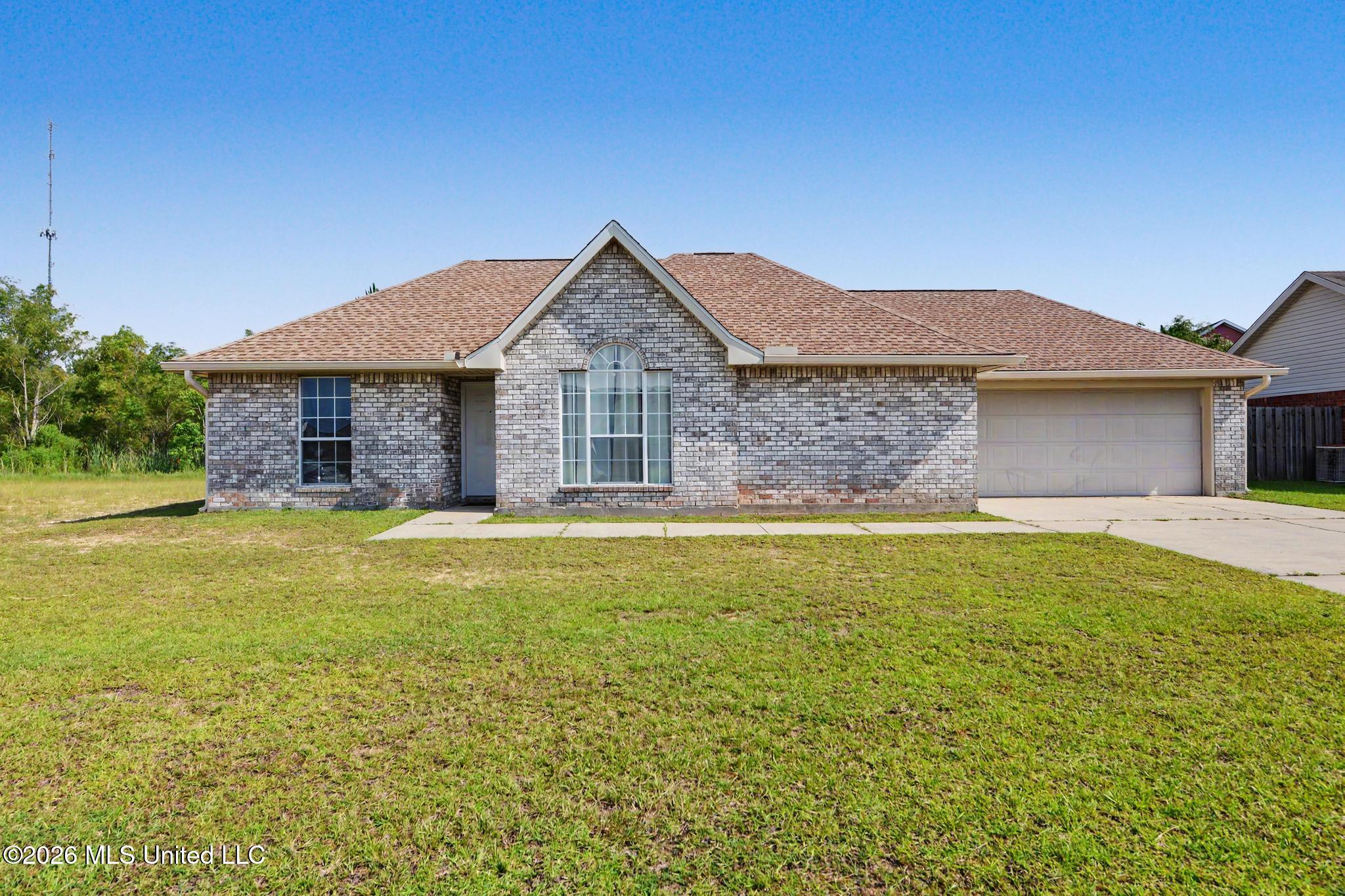 2313 Paula Circle Property Photo 1