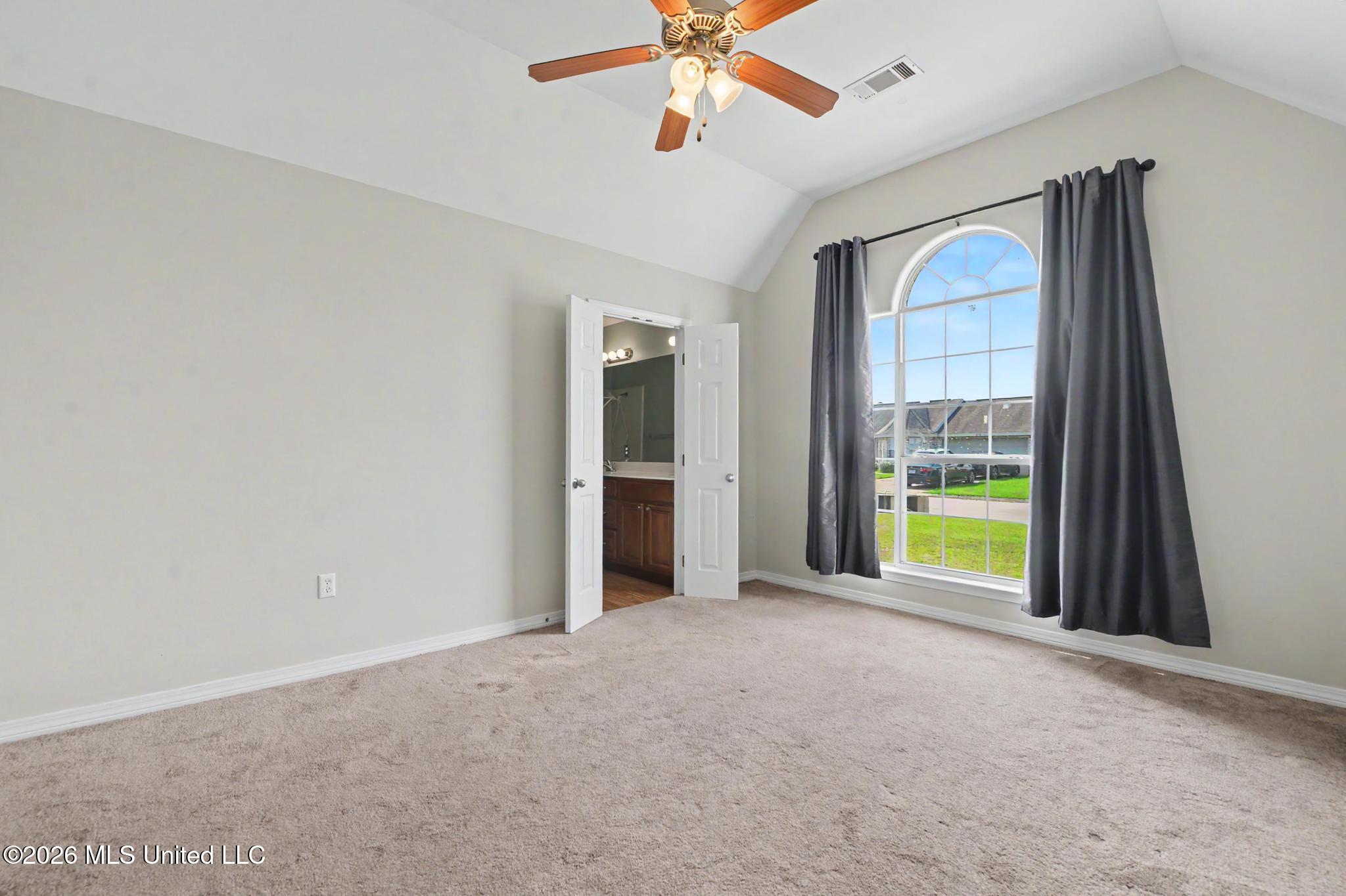 2313 Paula Circle Property Photo 9