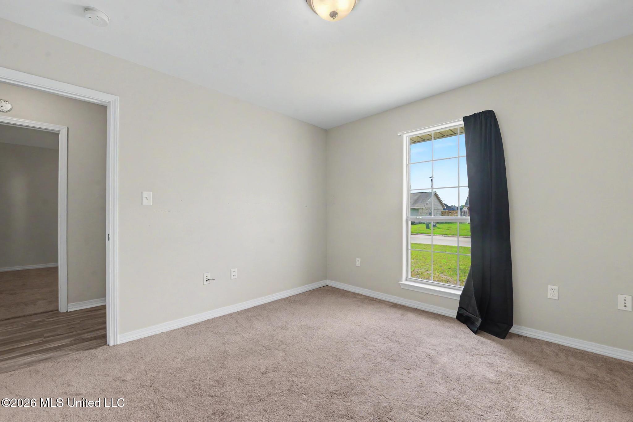 2313 Paula Circle Property Photo 11