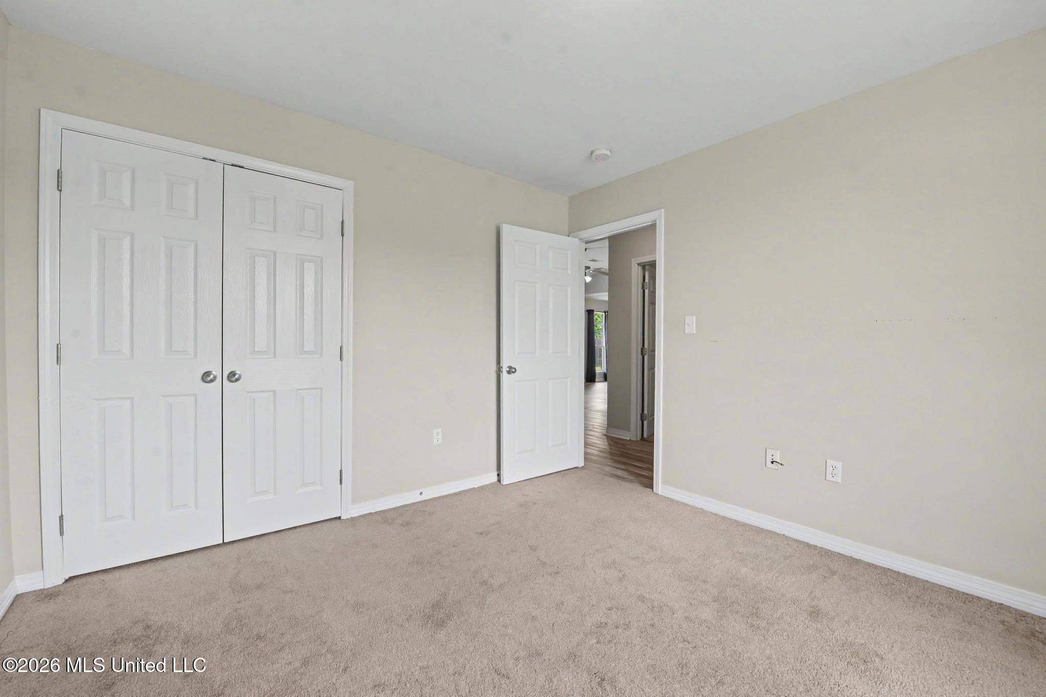 2313 Paula Circle Property Photo 12