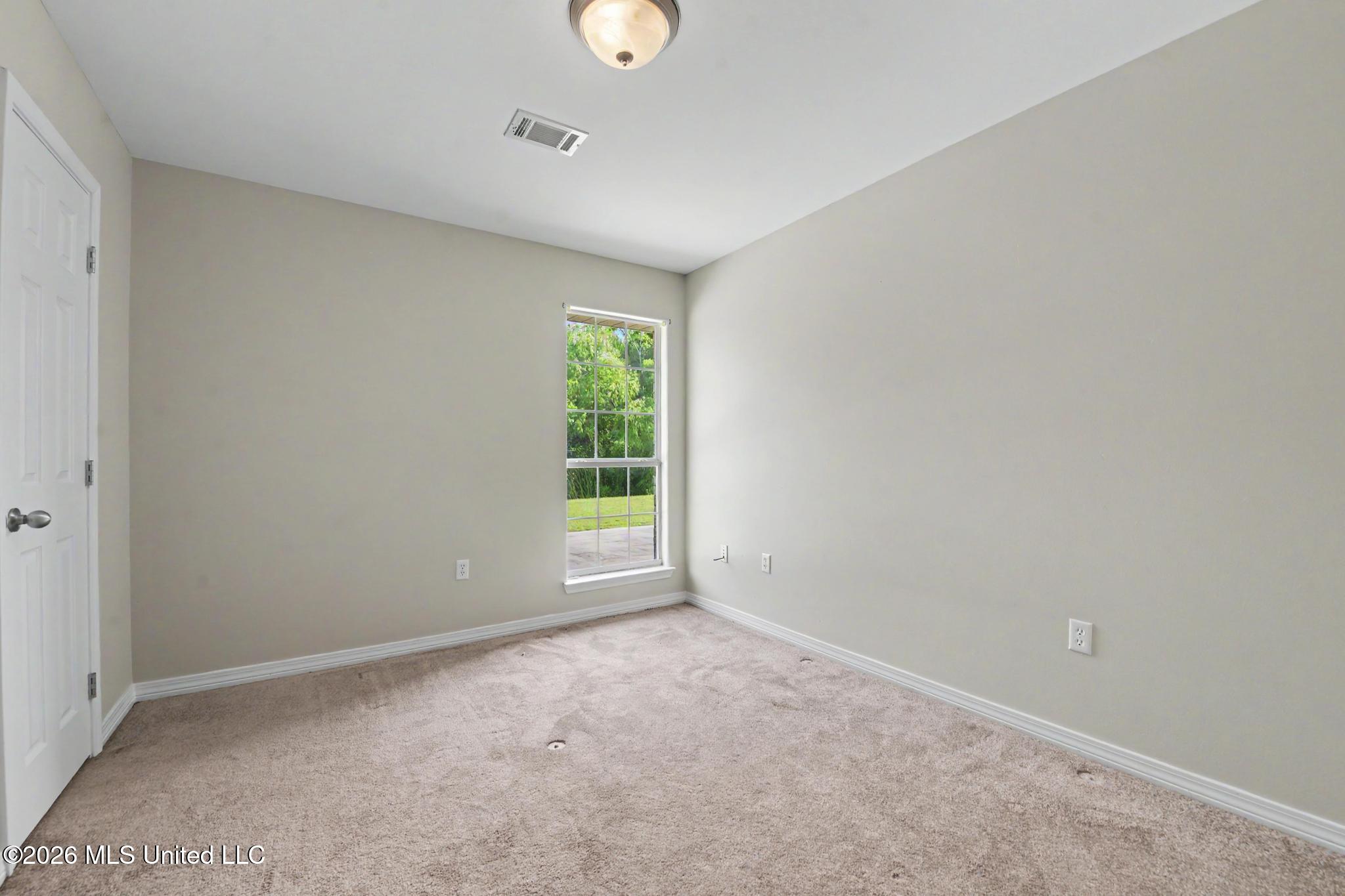 2313 Paula Circle Property Photo 13