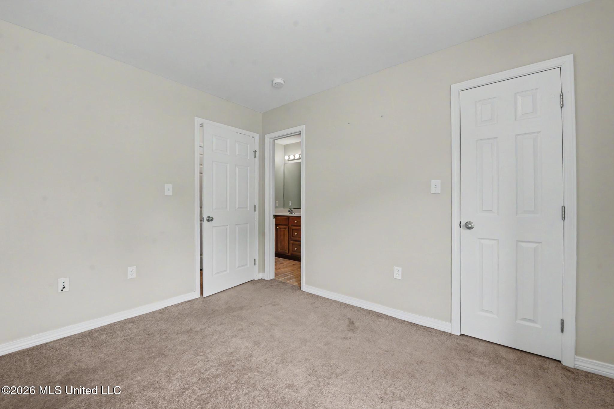 2313 Paula Circle Property Photo 14