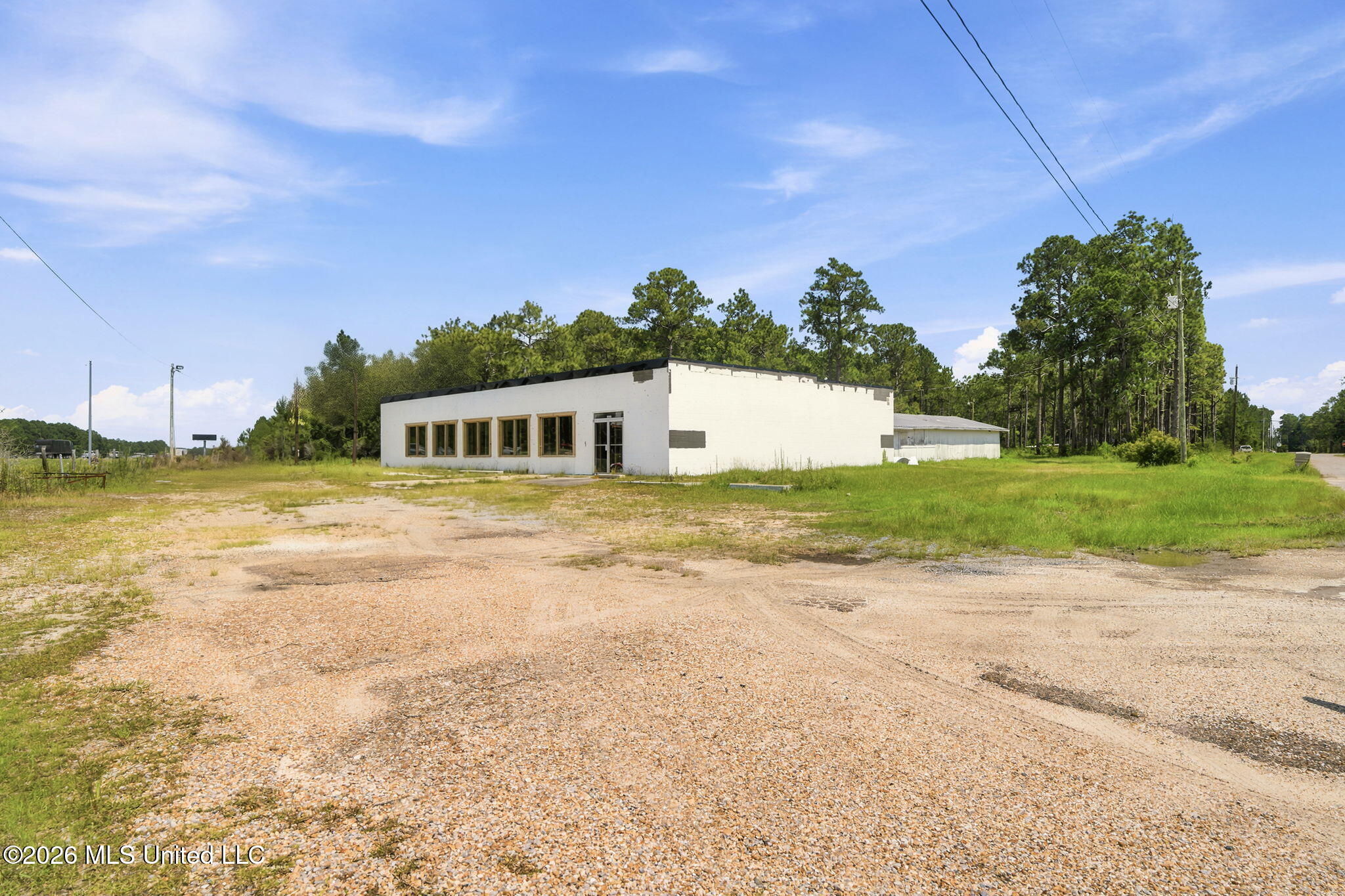 6500 Baker Road Property Photo 3