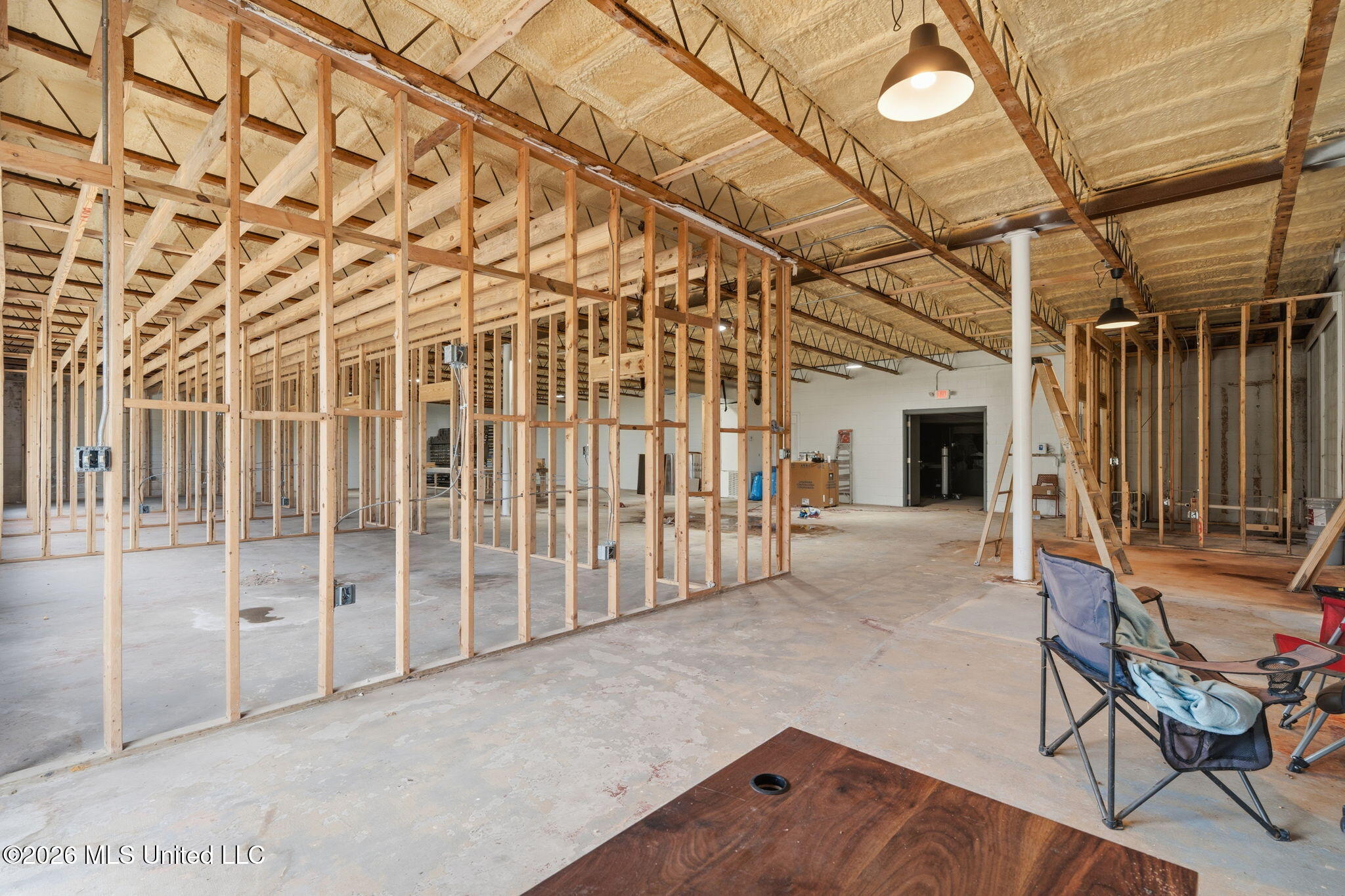 6500 Baker Road Property Photo 4
