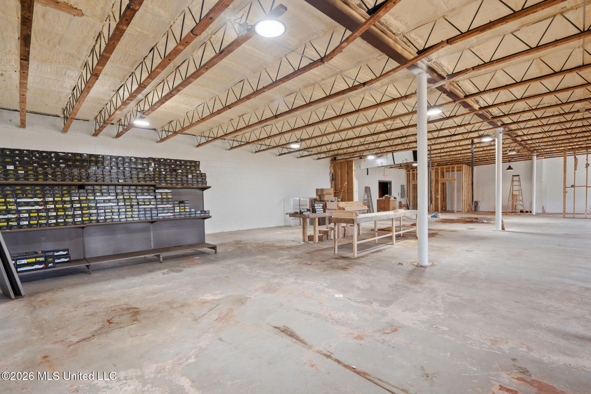 6500 Baker Road Property Photo 8