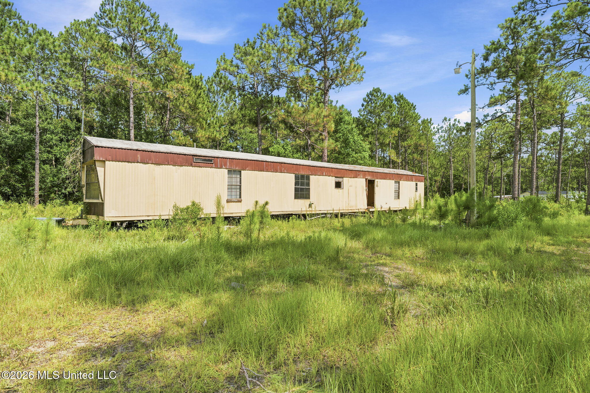 6500 Baker Road Property Photo 20