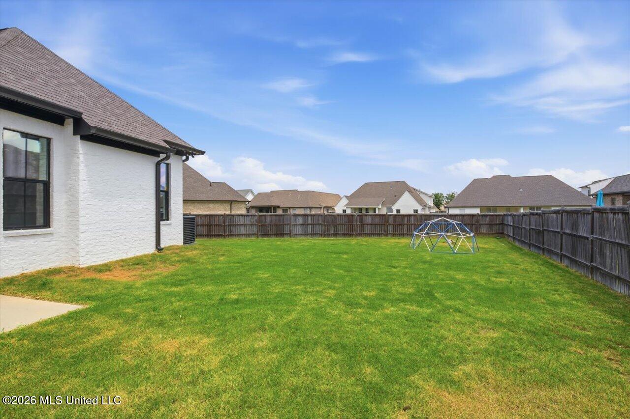 262 Reservoir Way Property Photo 43