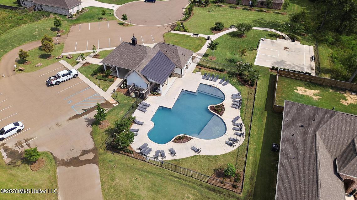 262 Reservoir Way Property Photo 45