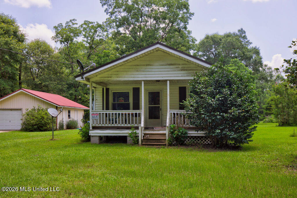 8400 Vestry Road Property Photo 2