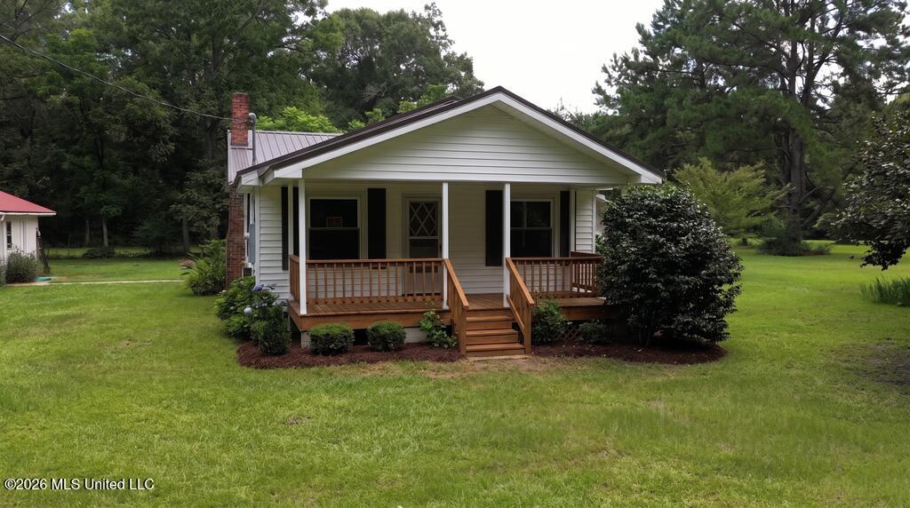8400 Vestry Road Property Photo 3