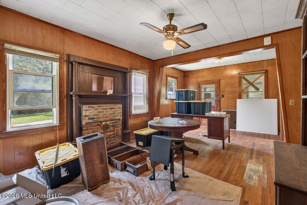 8400 Vestry Road Property Photo 8