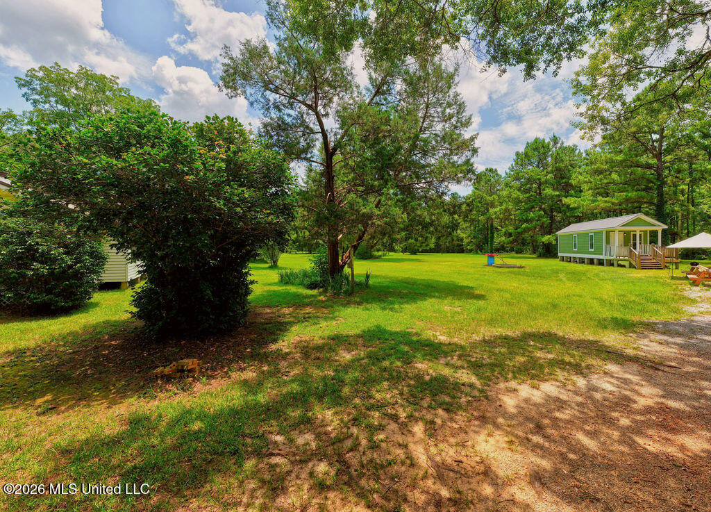 8400 Vestry Road Property Photo 23