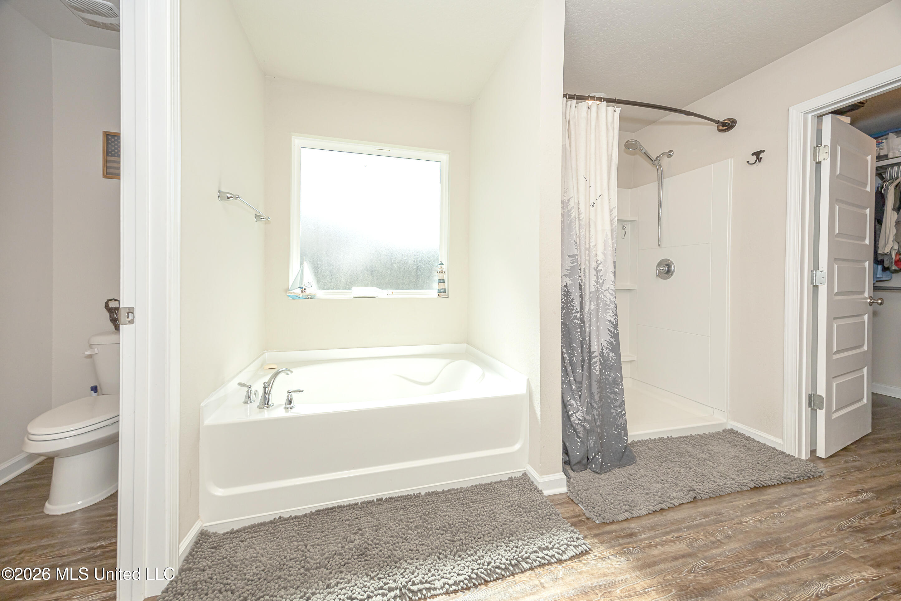 9125 Bellewood Drive Property Photo 10