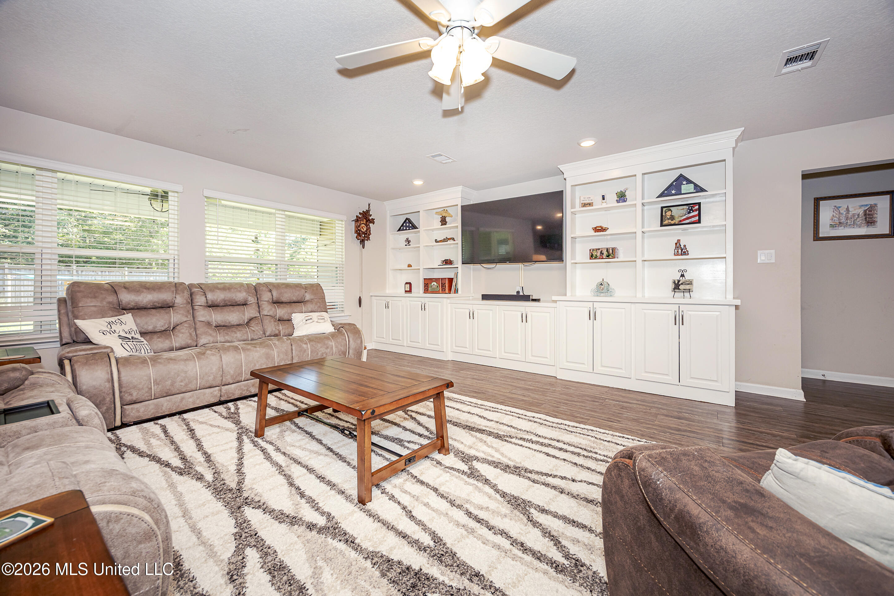 9125 Bellewood Drive Property Photo 16