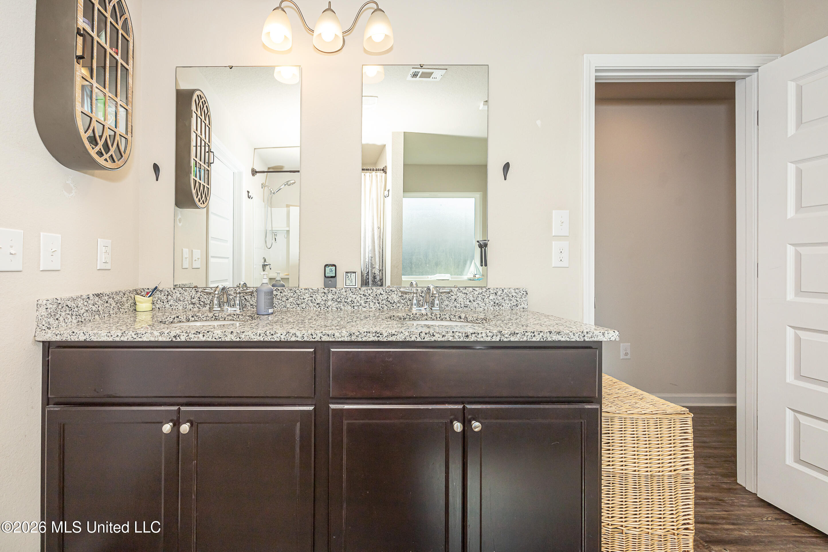 9125 Bellewood Drive Property Photo 33