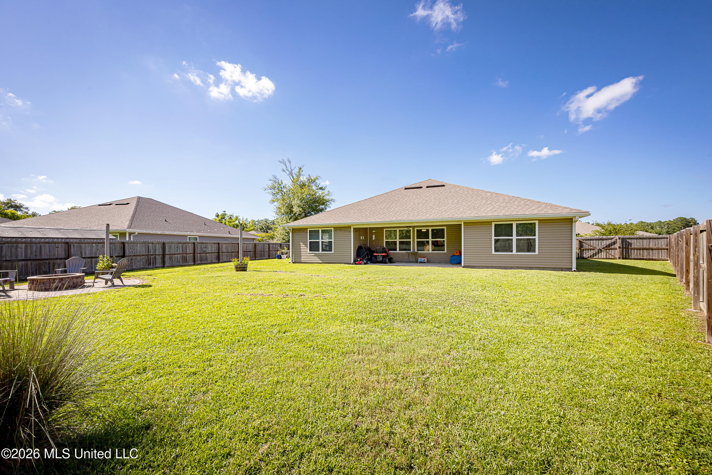 9125 Bellewood Drive Property Photo 34