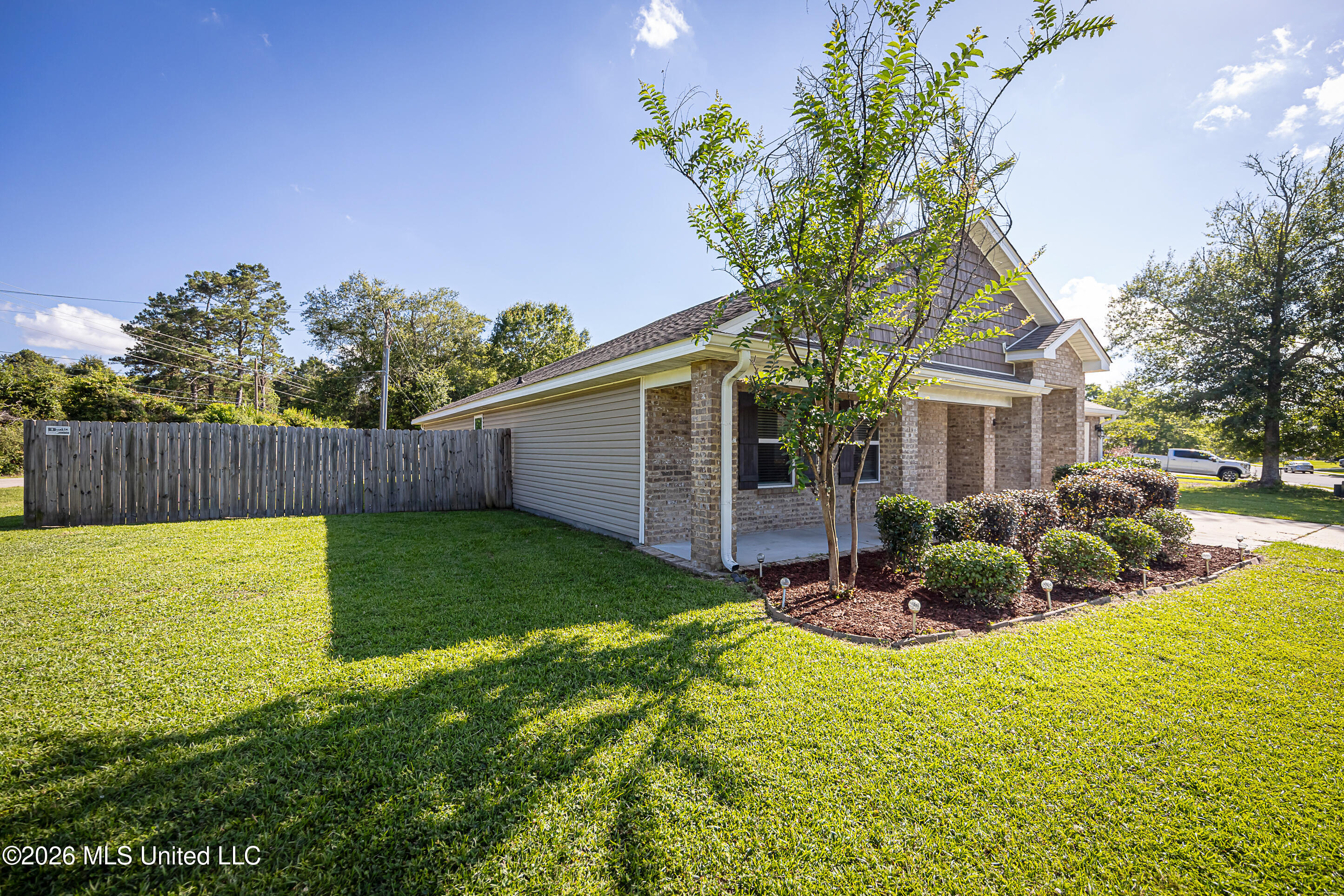9125 Bellewood Drive Property Photo 52