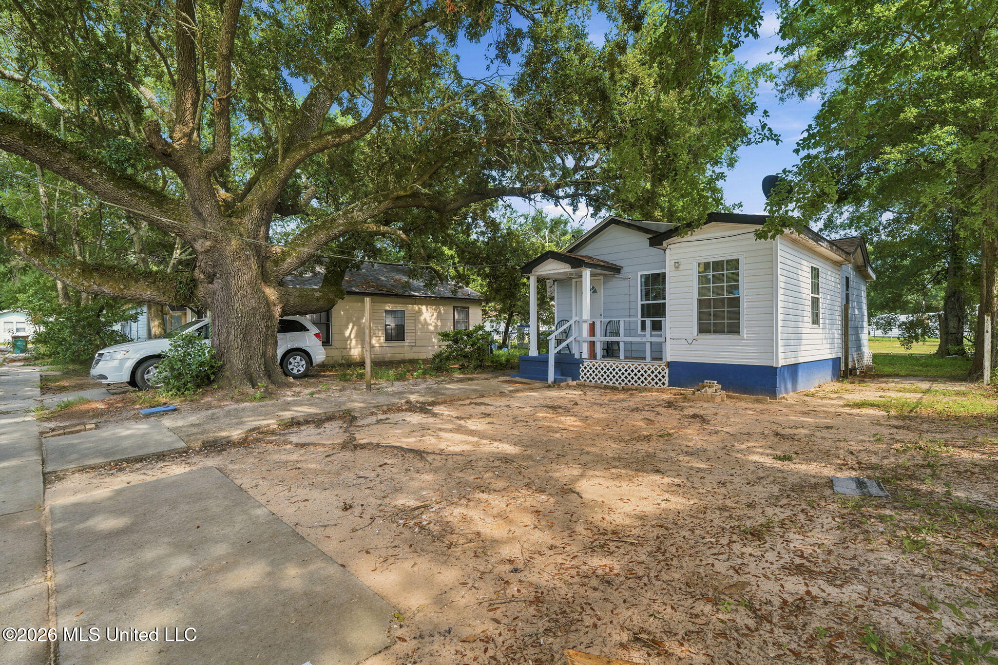 509 Roy Street Property Photo 4