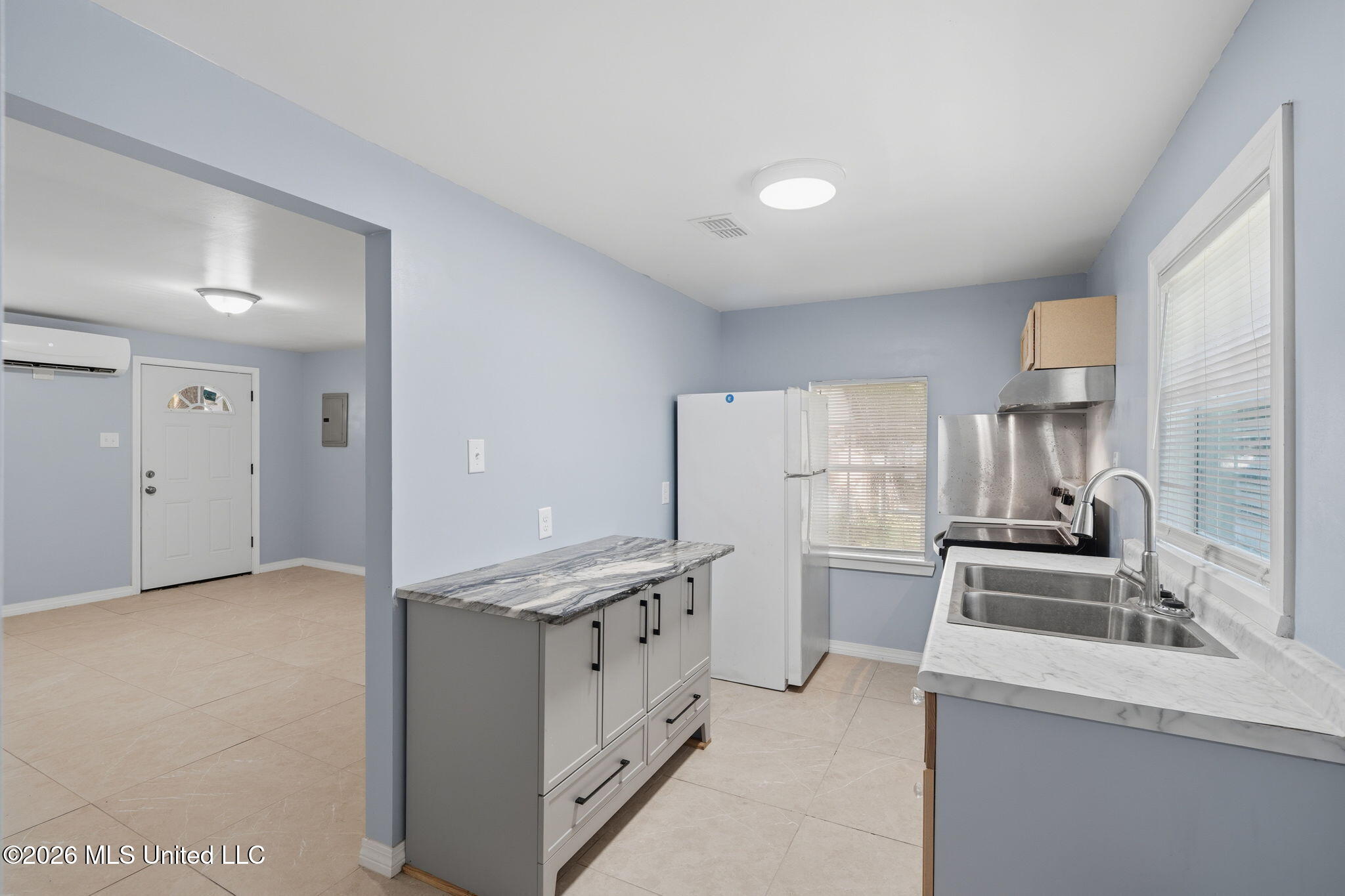 509 Roy Street Property Photo 9
