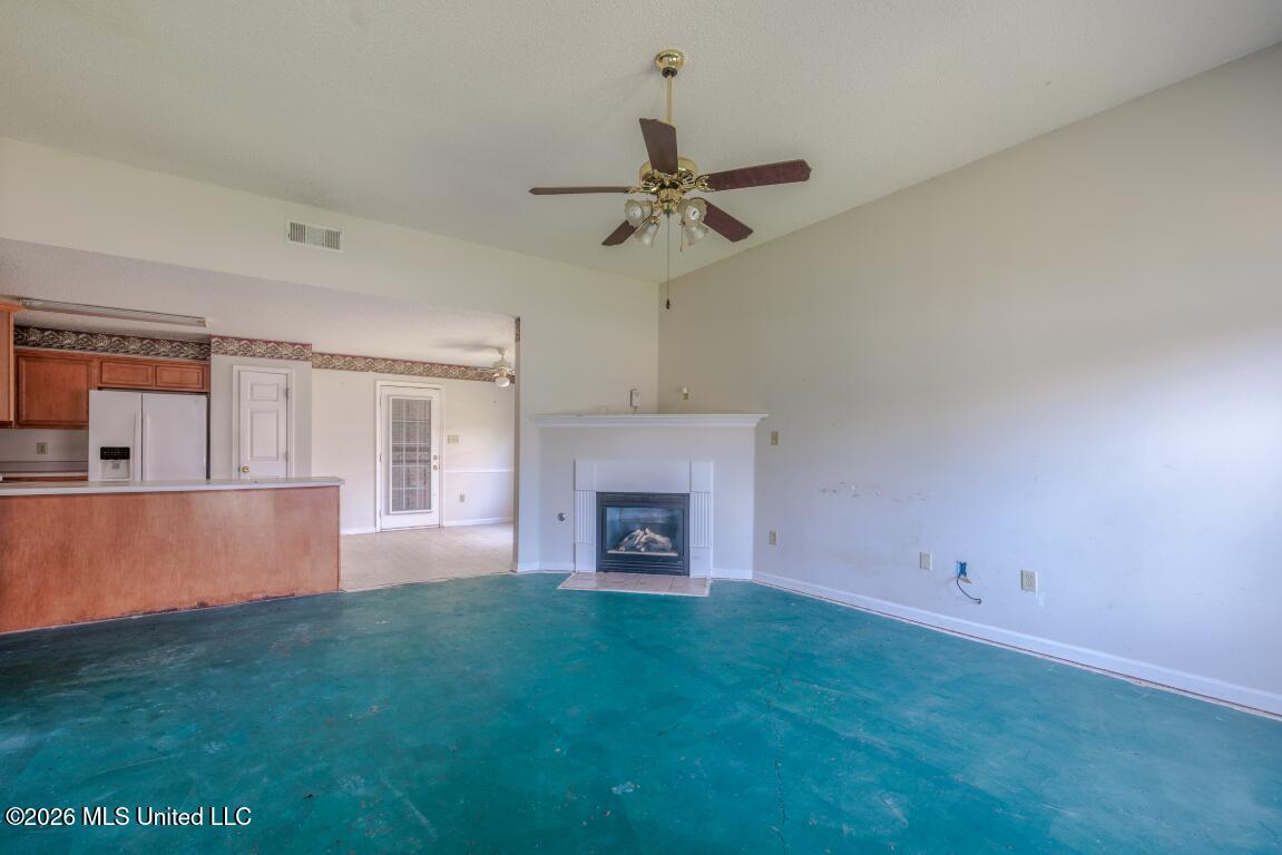 7249 Lucia Lane Property Photo 6
