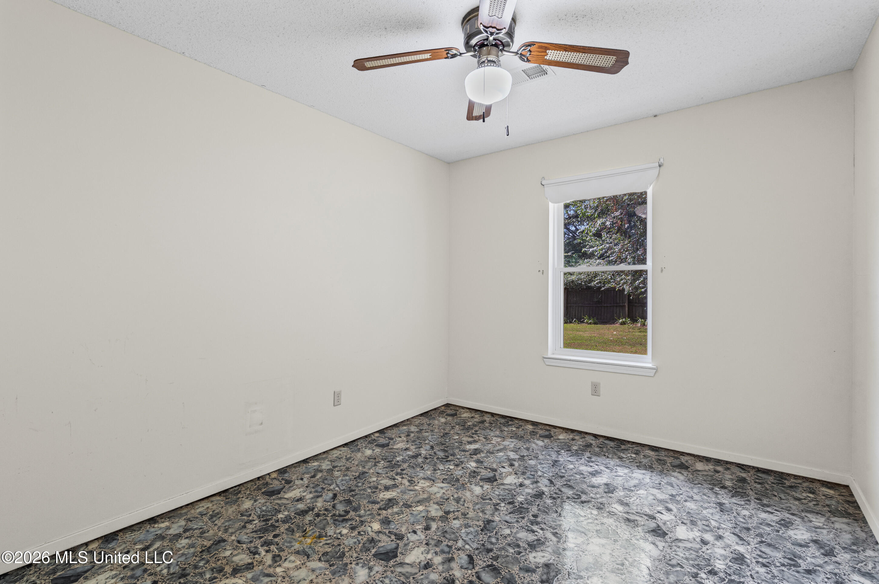 3565 Heathcliff Drive Property Photo 11