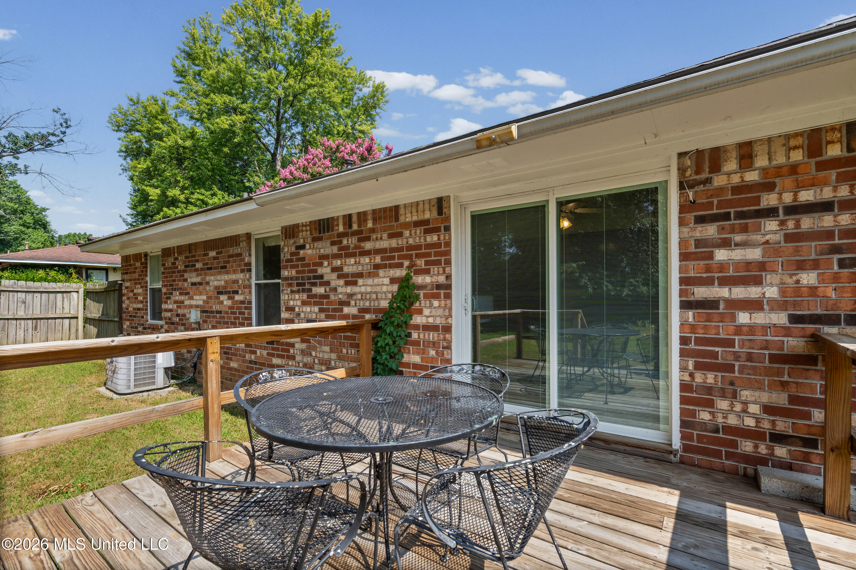 3565 Heathcliff Drive Property Photo 19