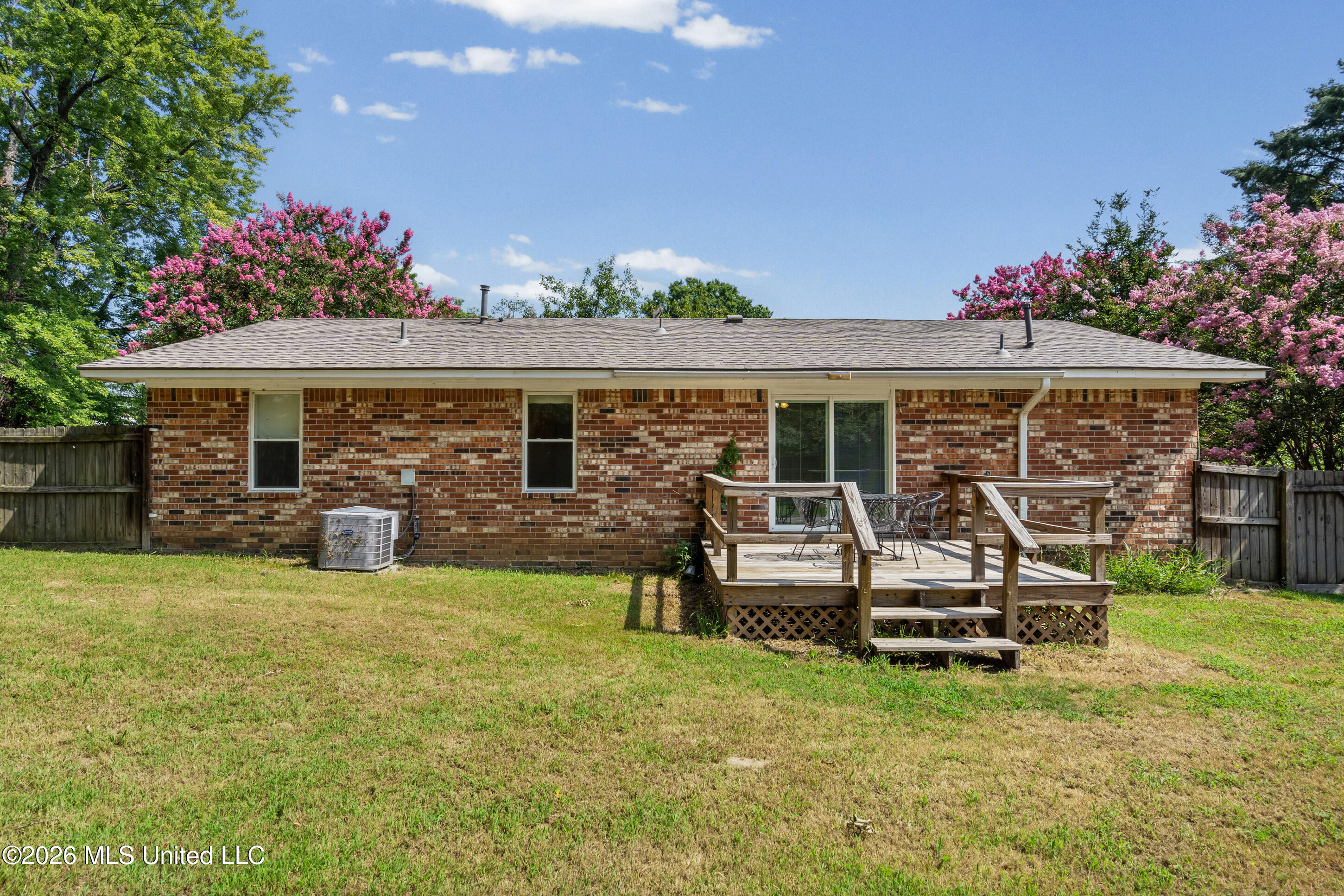 3565 Heathcliff Drive Property Photo 21