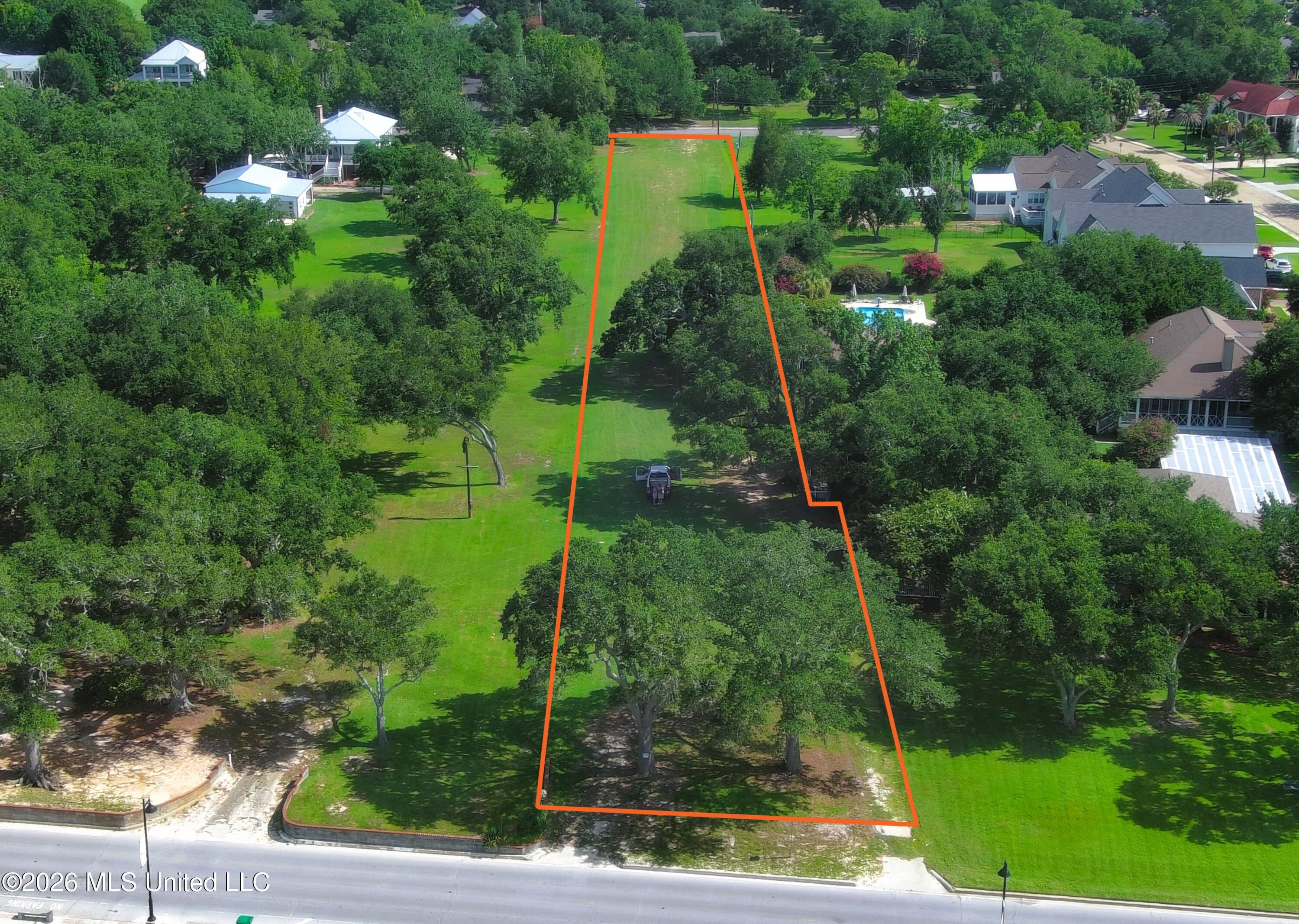 2909 Beach Boulevard Property Photo 3