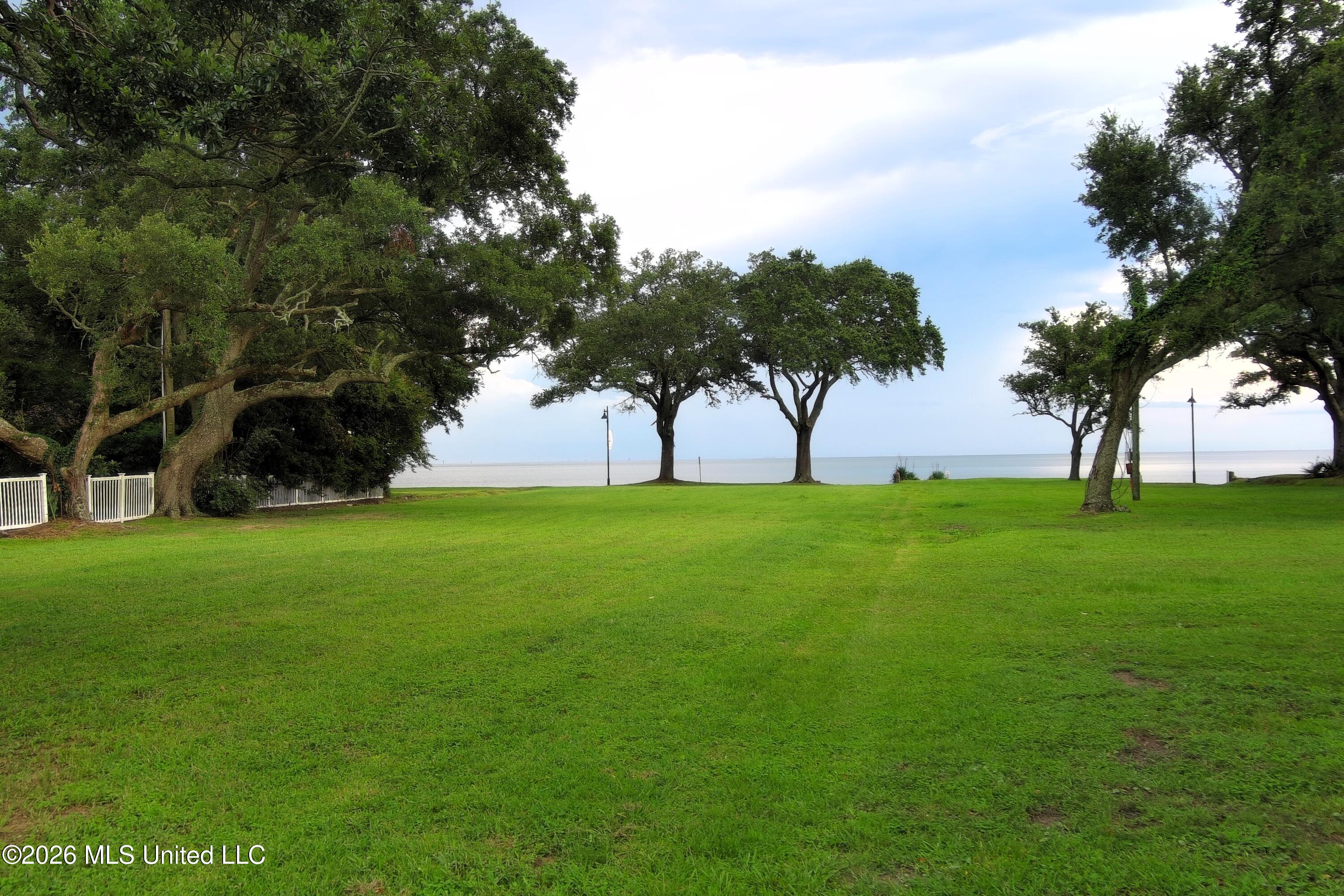 2909 Beach Boulevard Property Photo 5