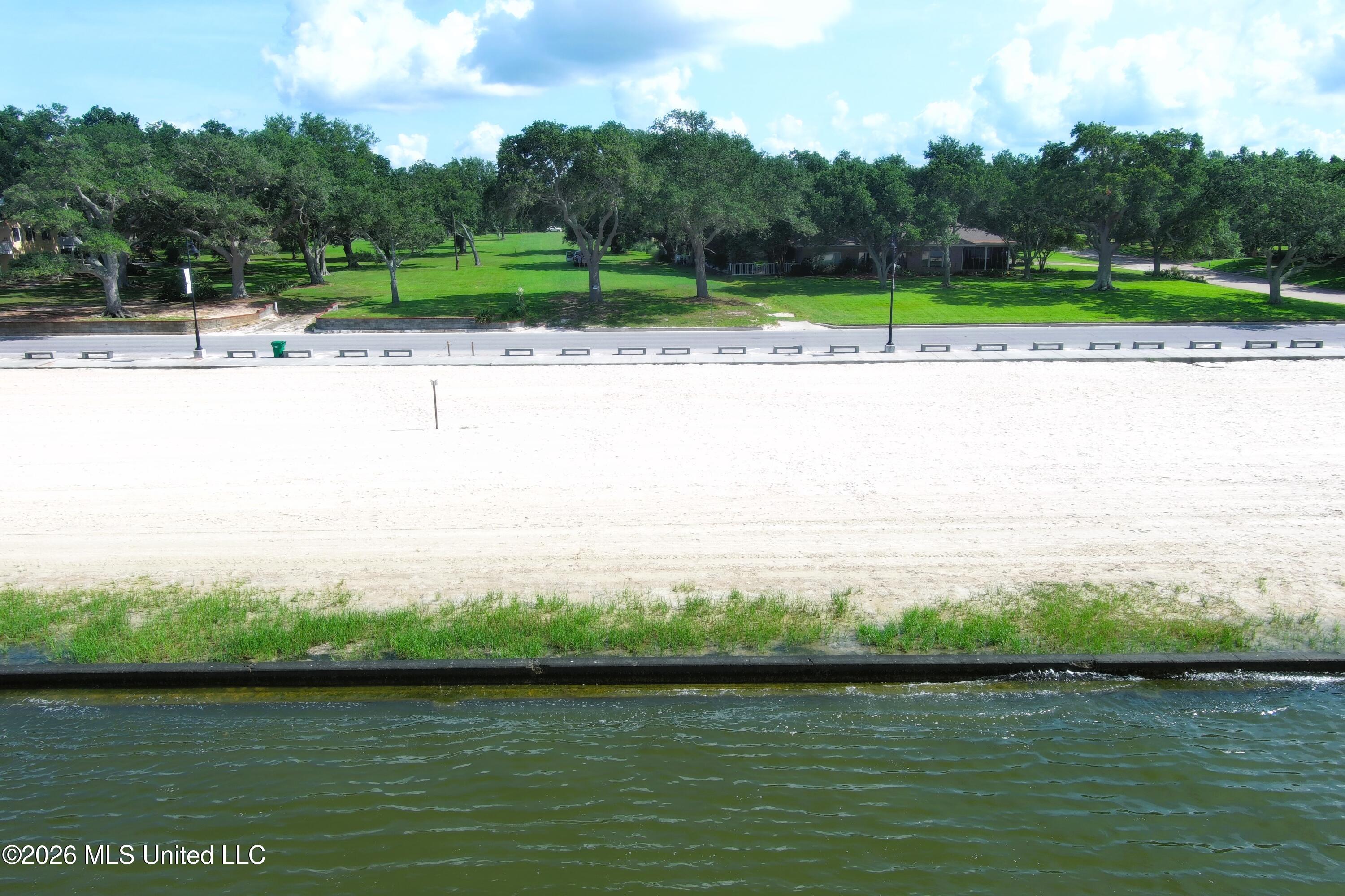 2909 Beach Boulevard Property Photo 11