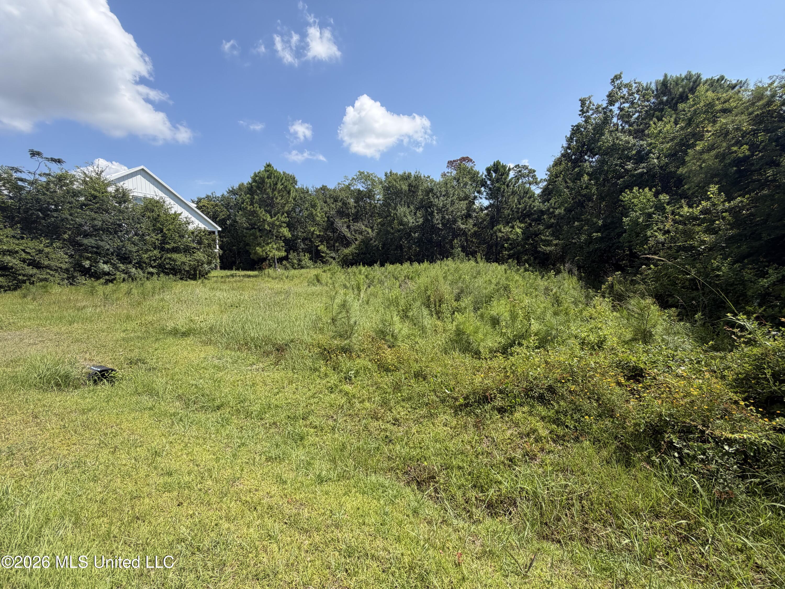 178 Vacation Lane Property Photo 2