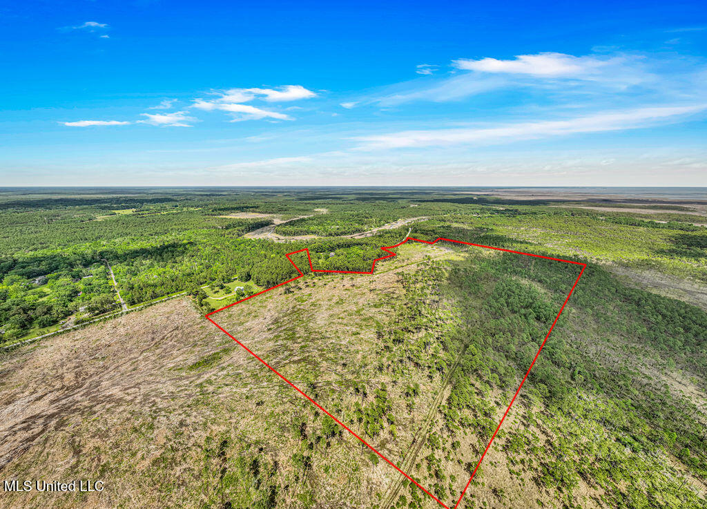 04 Bayou Cumbest Road Property Photo 3