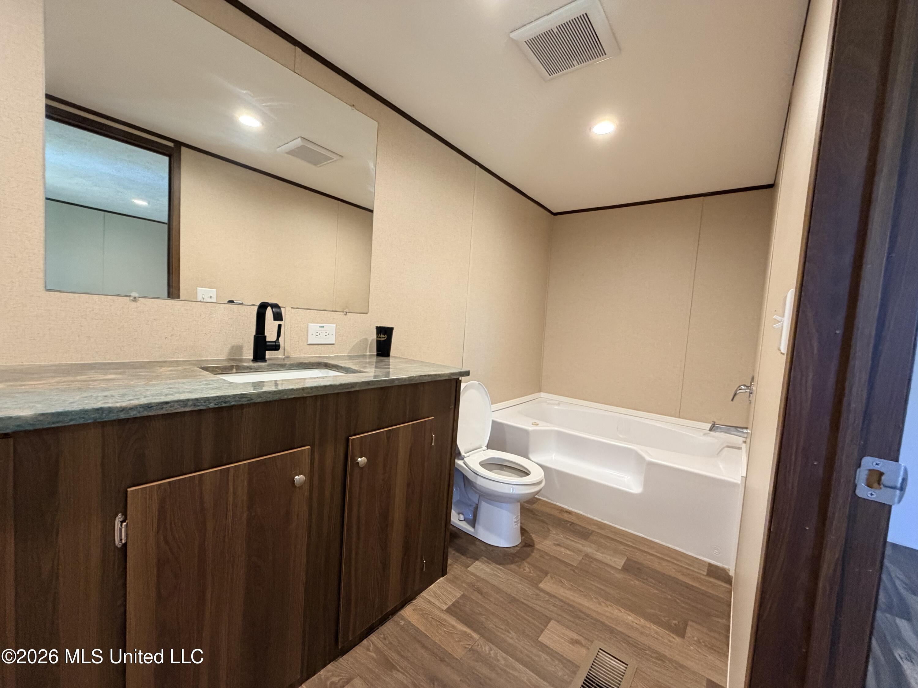 115 Calhoun Road Property Photo 15