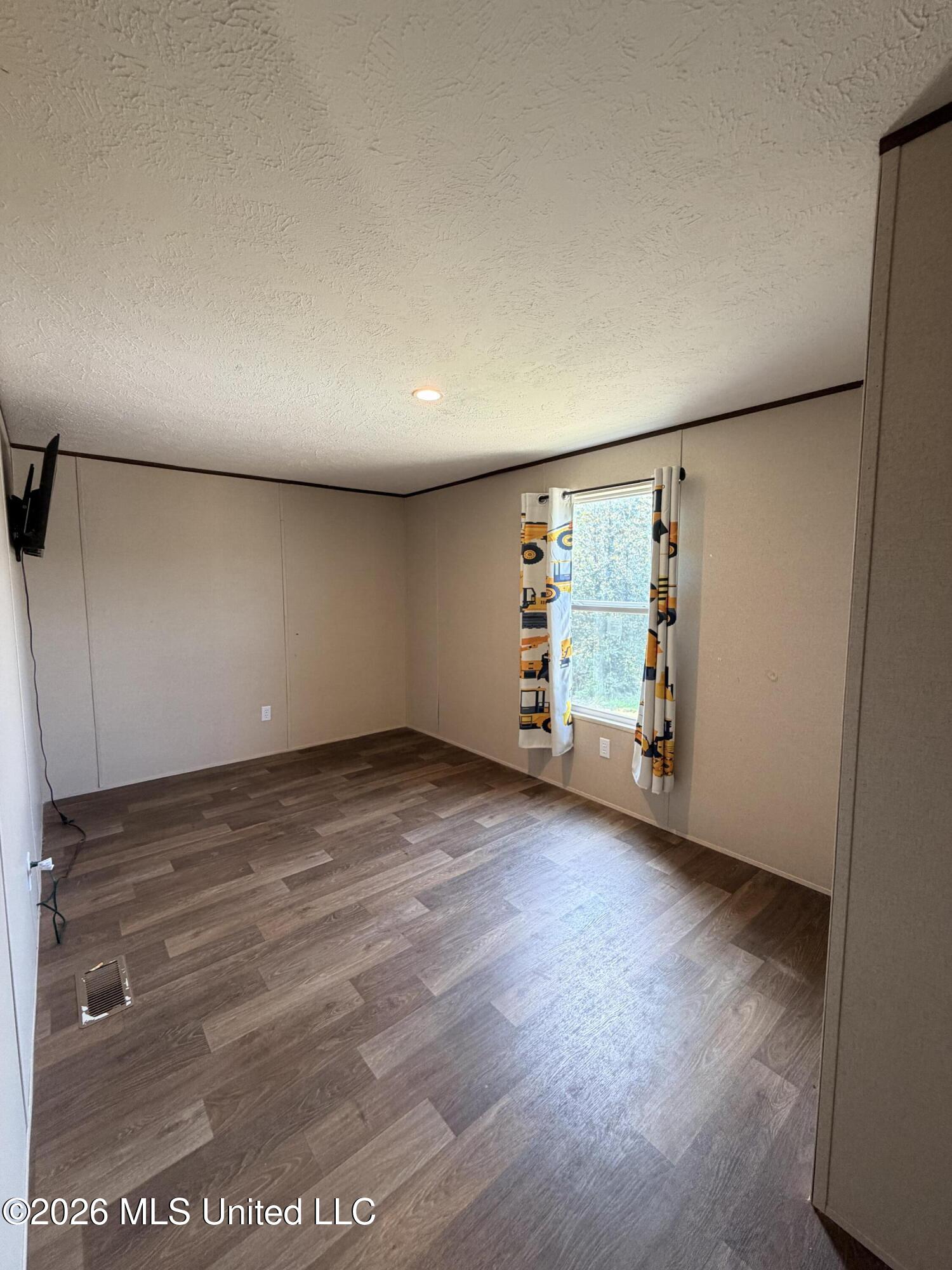 115 Calhoun Road Property Photo 23